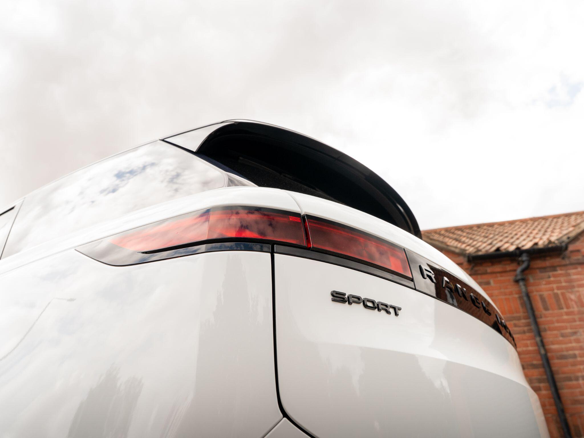 Land Rover Range Rover Sport view 27