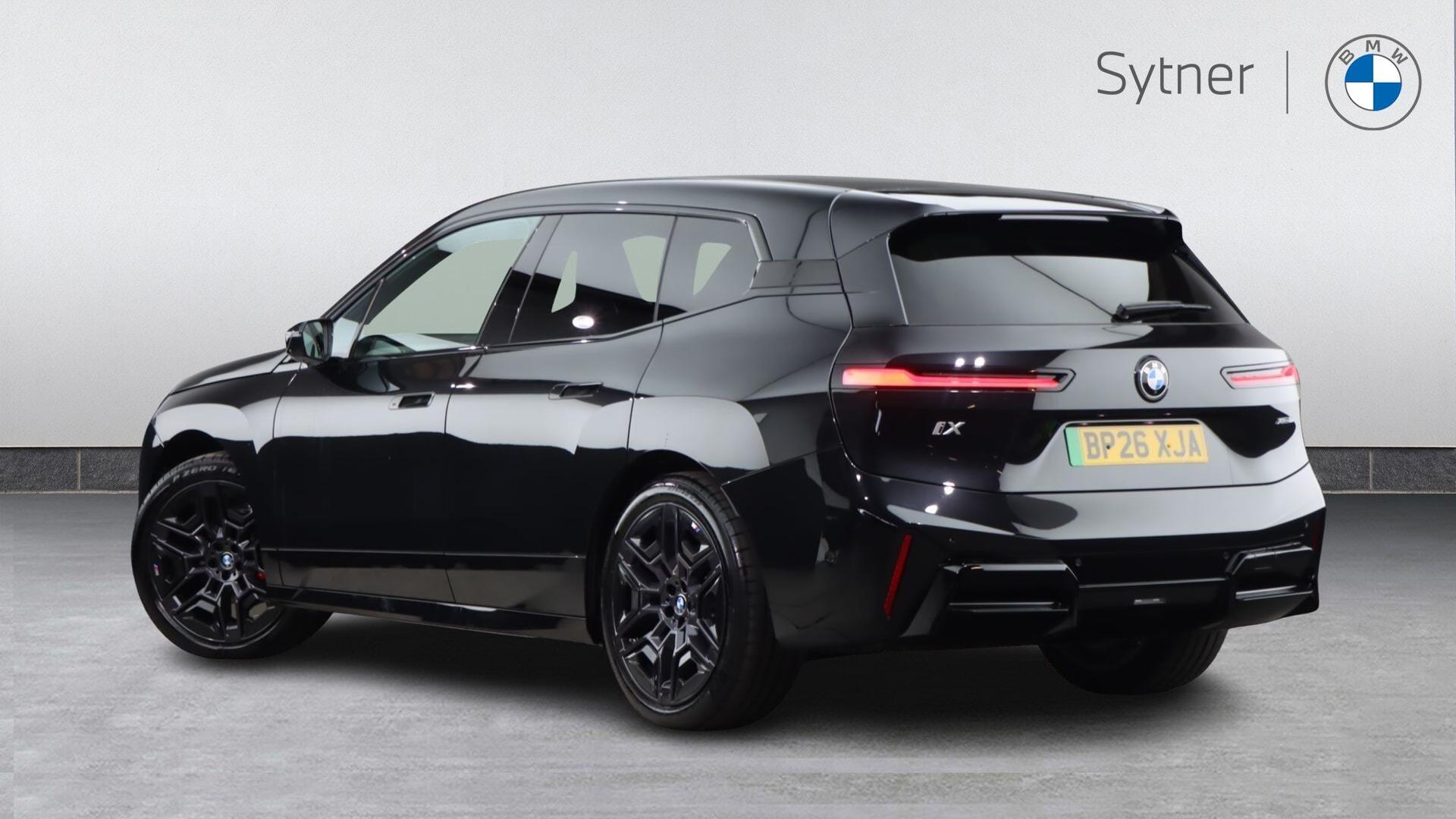 BMW iX view 2
