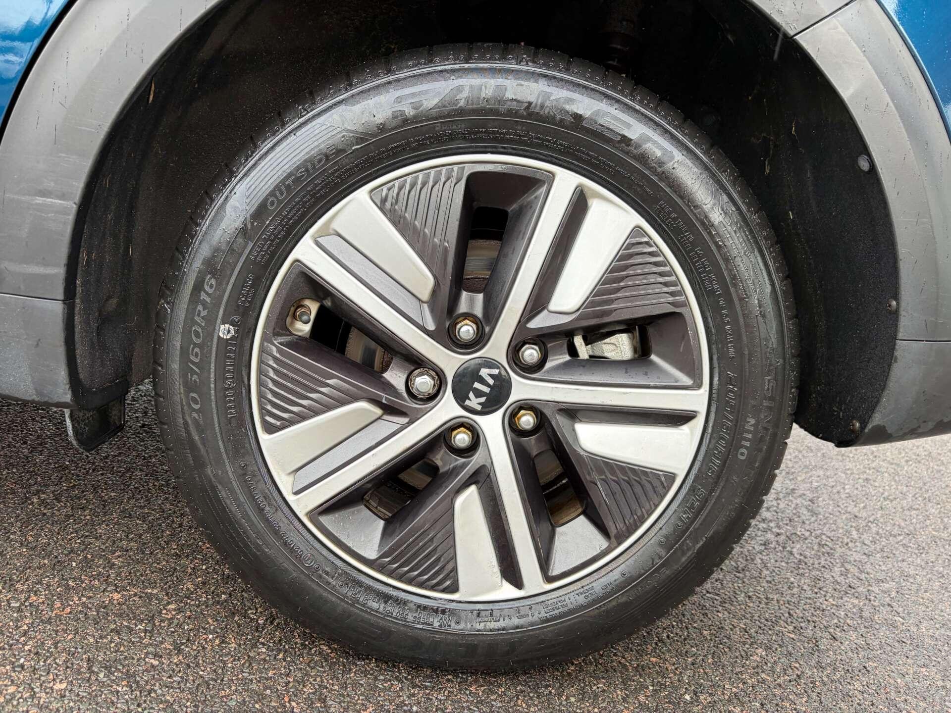 Kia Niro view 11