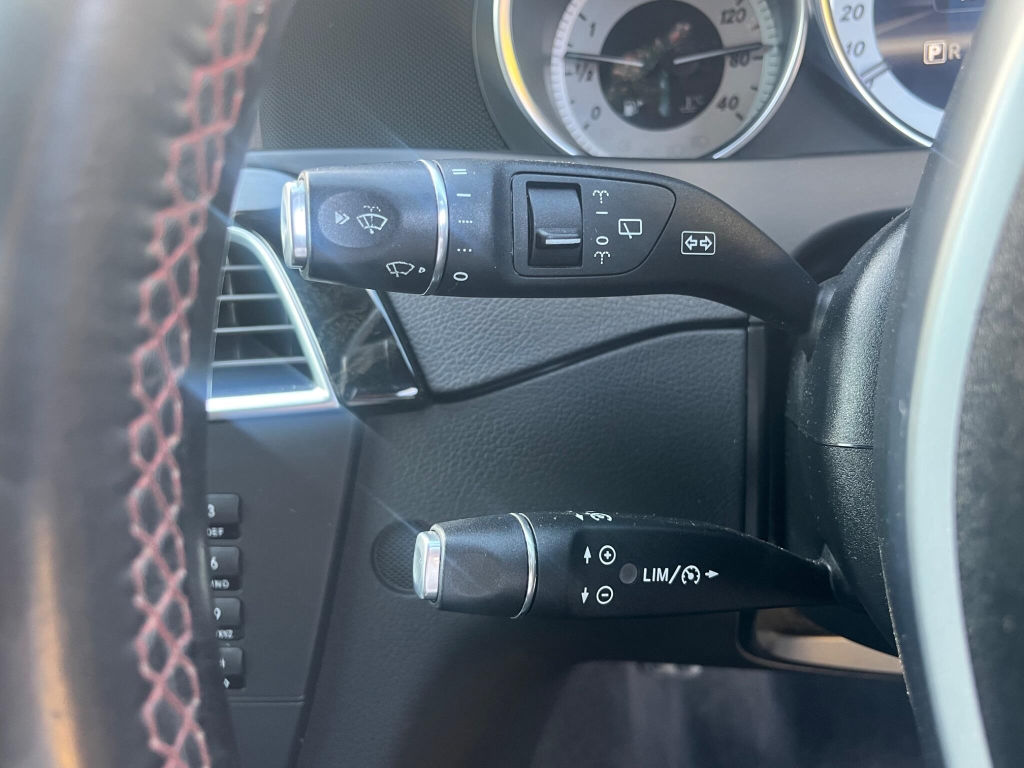 Mercedes-Benz C-Class view 43