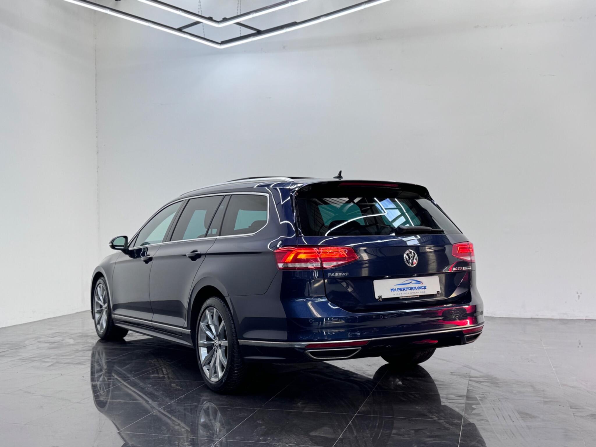 Volkswagen Passat view 62