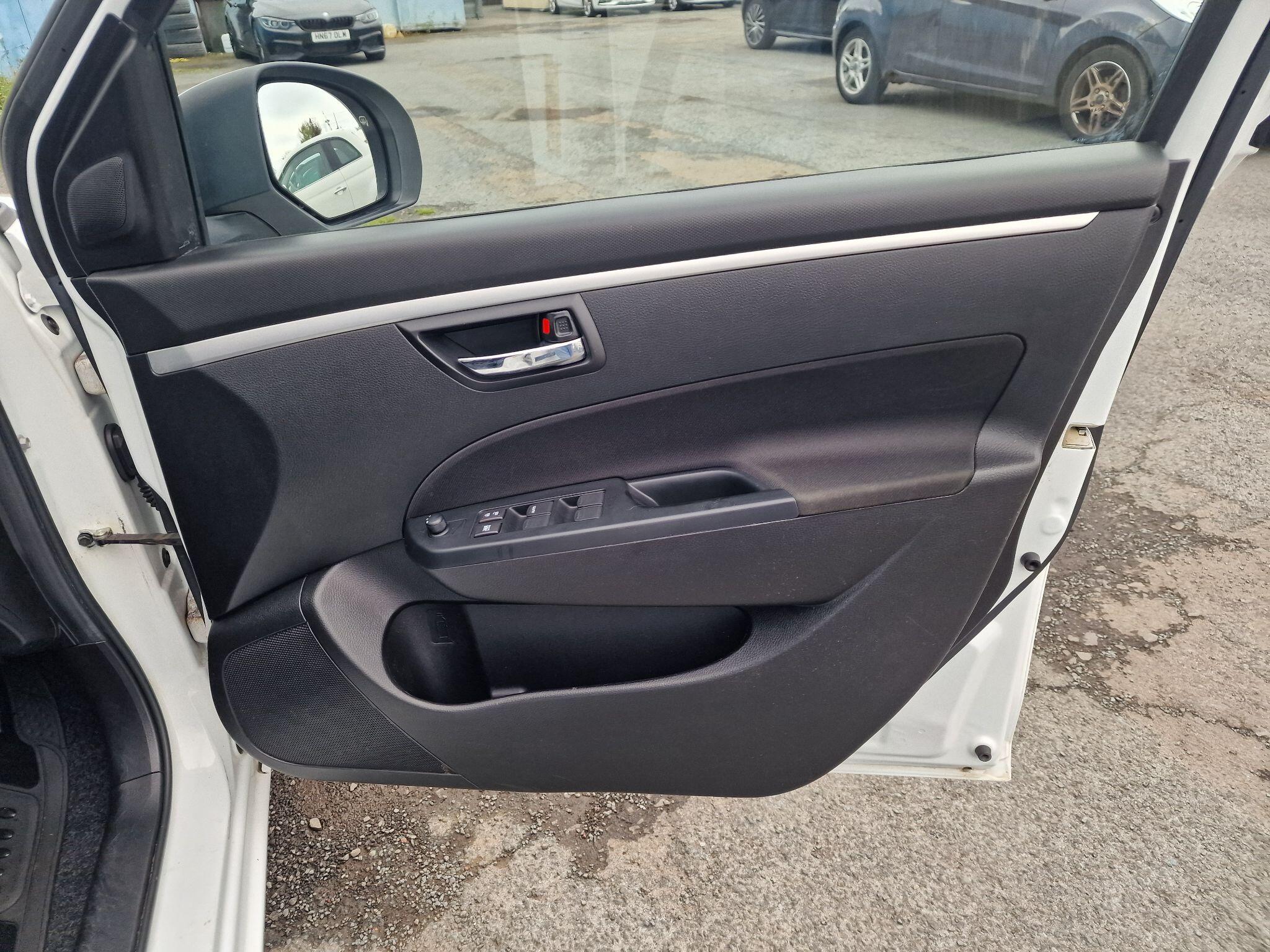Suzuki Swift view 38