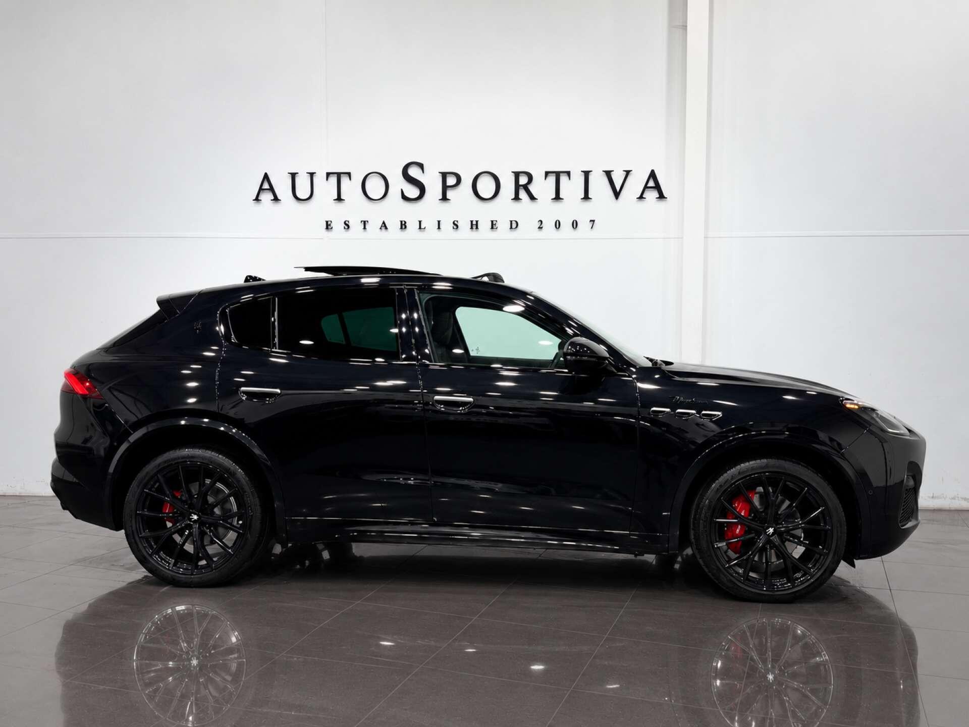 Maserati Grecale view 3