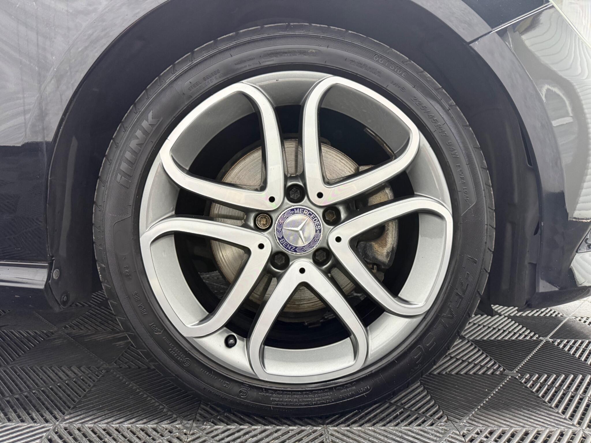 Mercedes-Benz A Class view 21