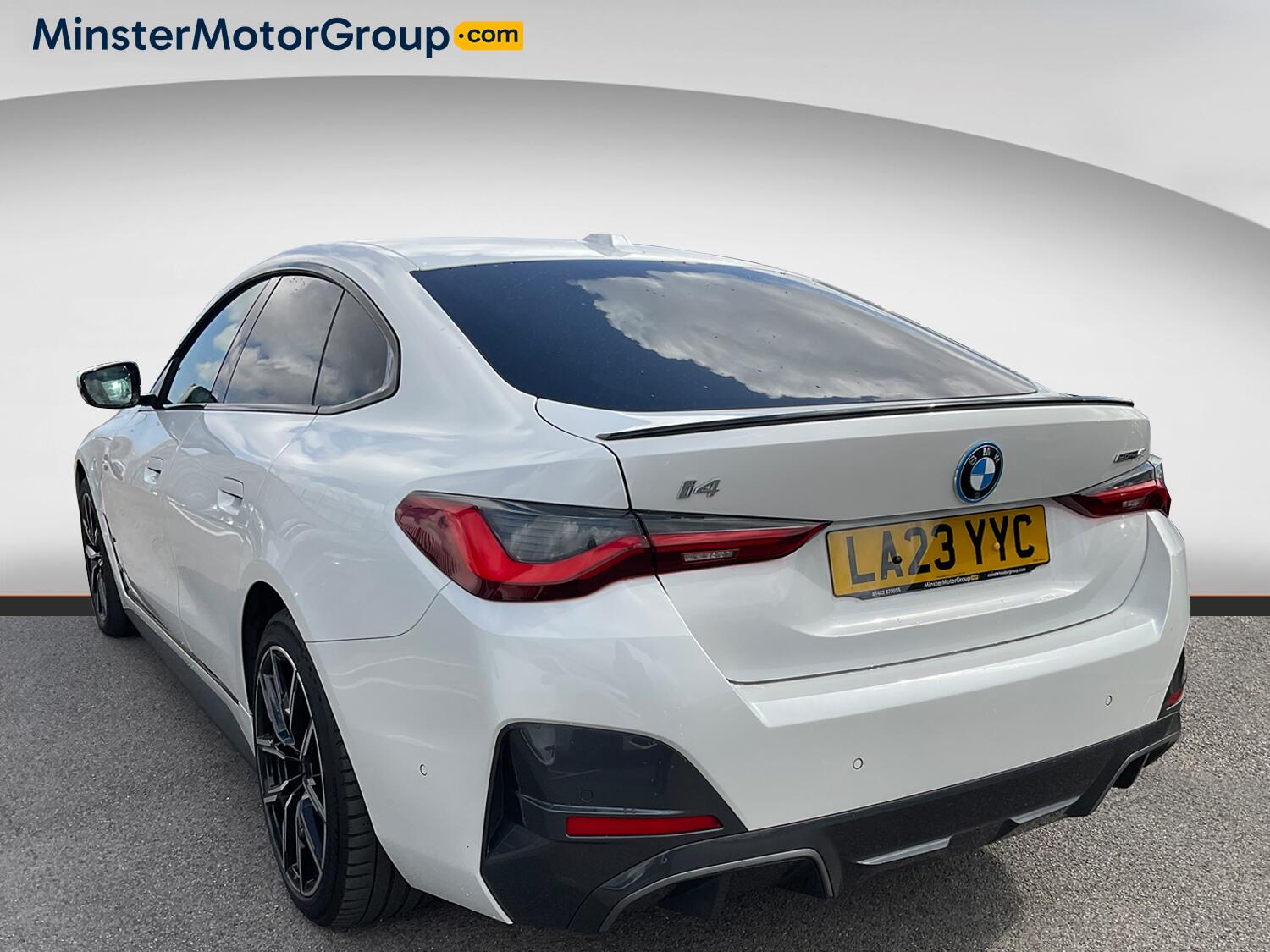 BMW I4 view 4