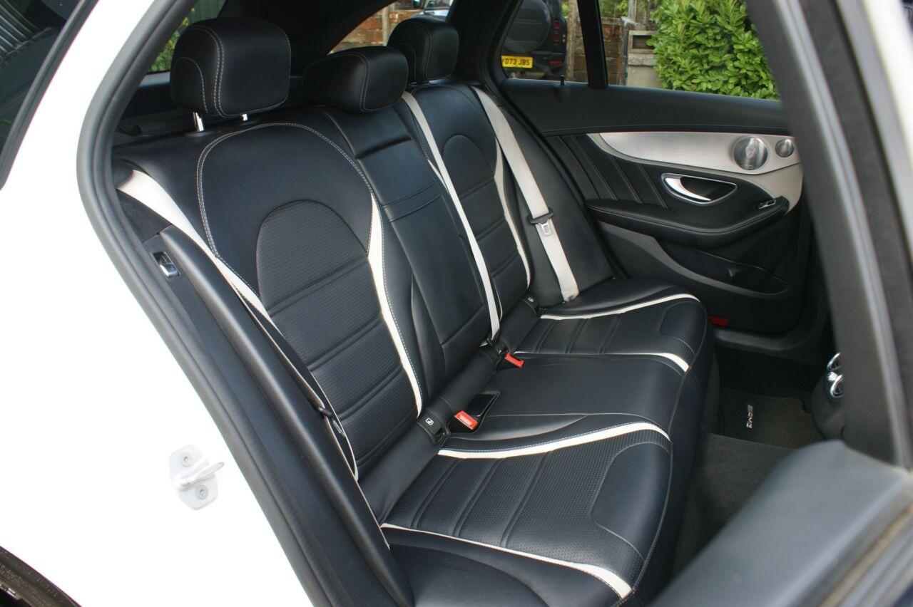Mercedes-Benz C Class view 44