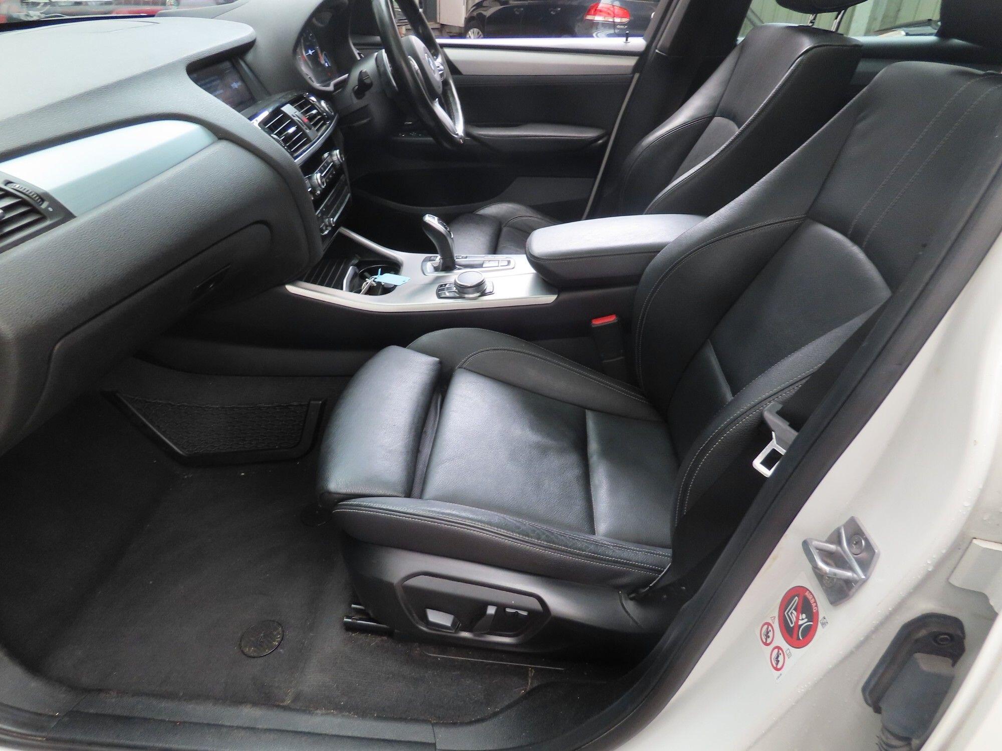 BMW X3 view 6
