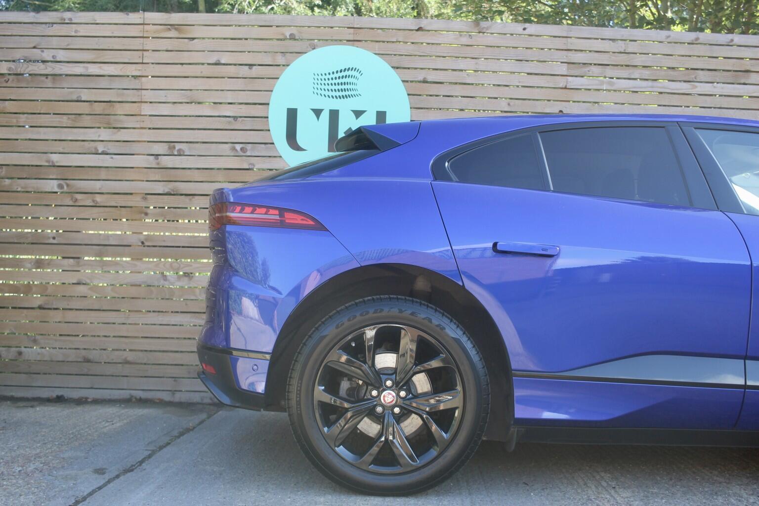 Jaguar I-Pace view 43