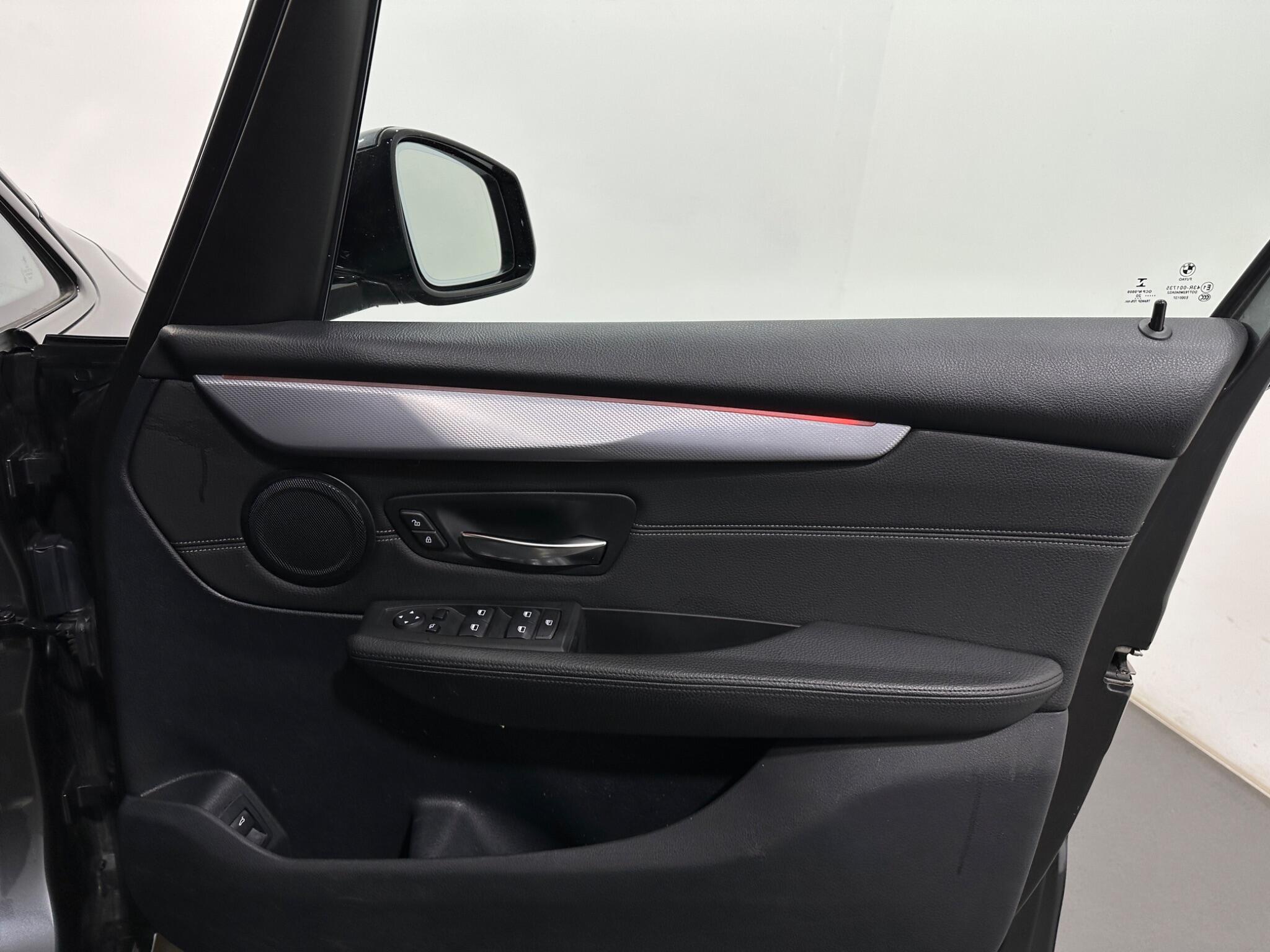 BMW 2 Series view 34