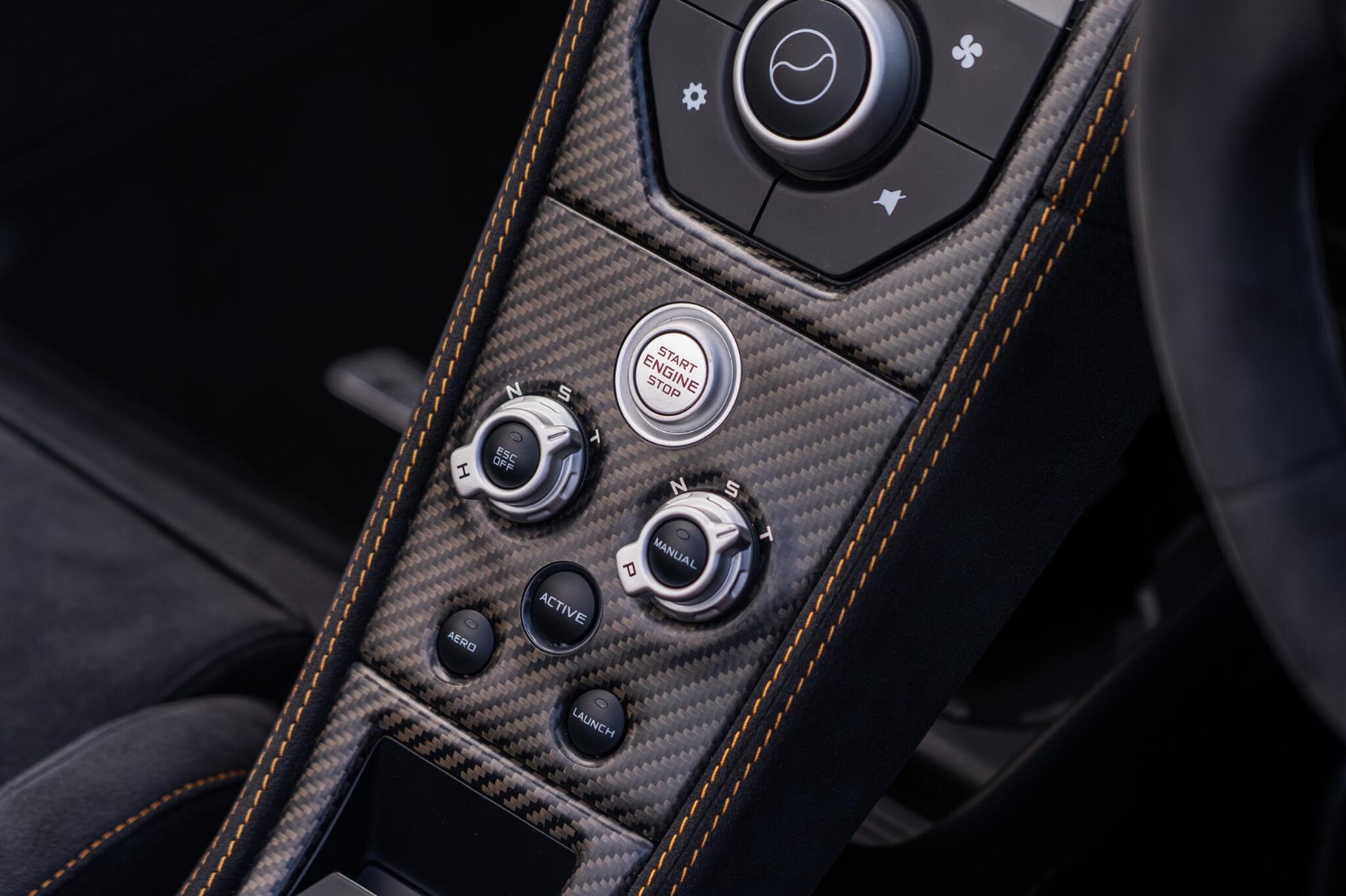 Mclaren 675LT view 25