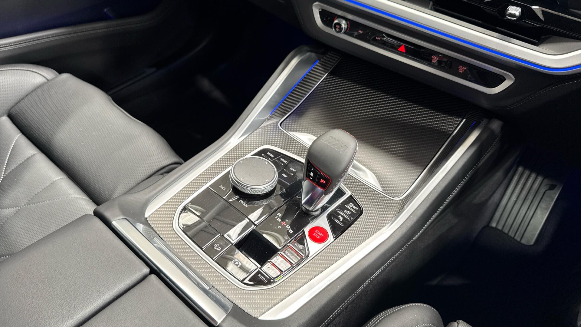 BMW XM view 12