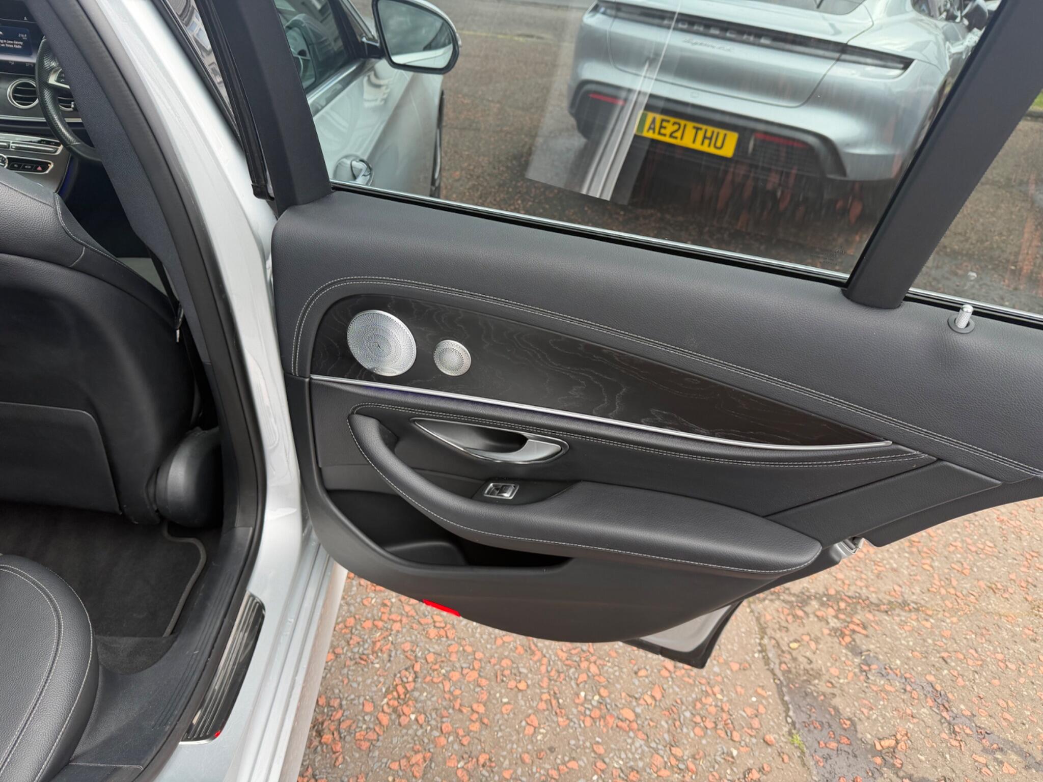 Mercedes-Benz E Class view 16