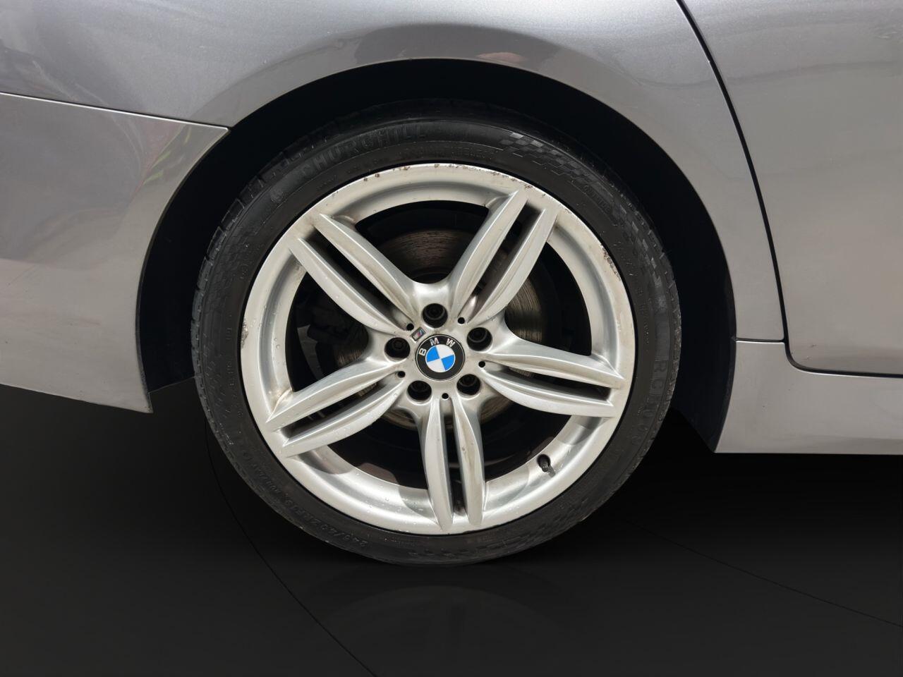 BMW 5 Series view 41