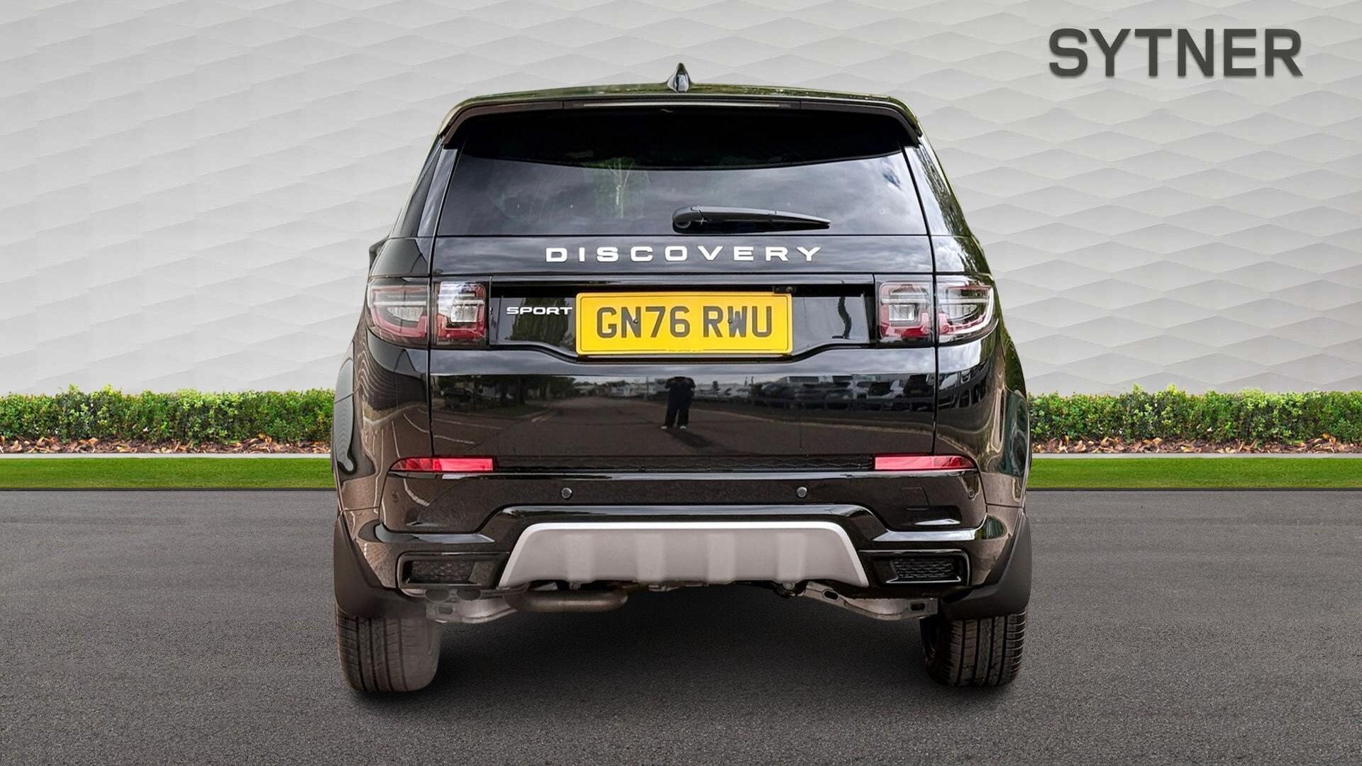 Land Rover Discovery Sport view 6