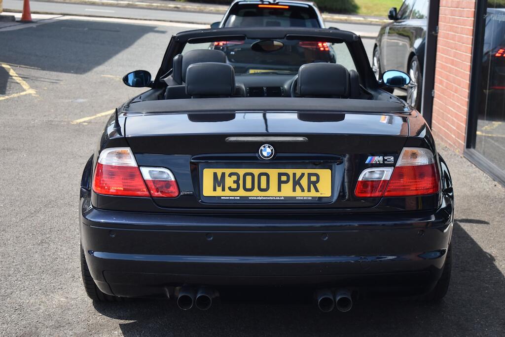 BMW M3 view 8