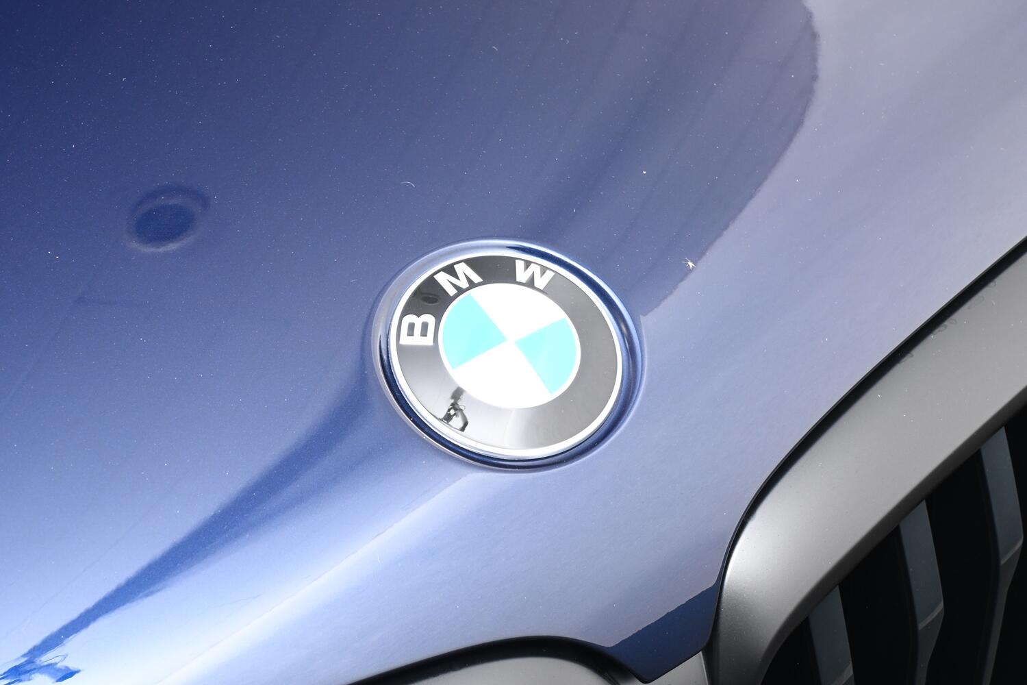 BMW X5 view 24