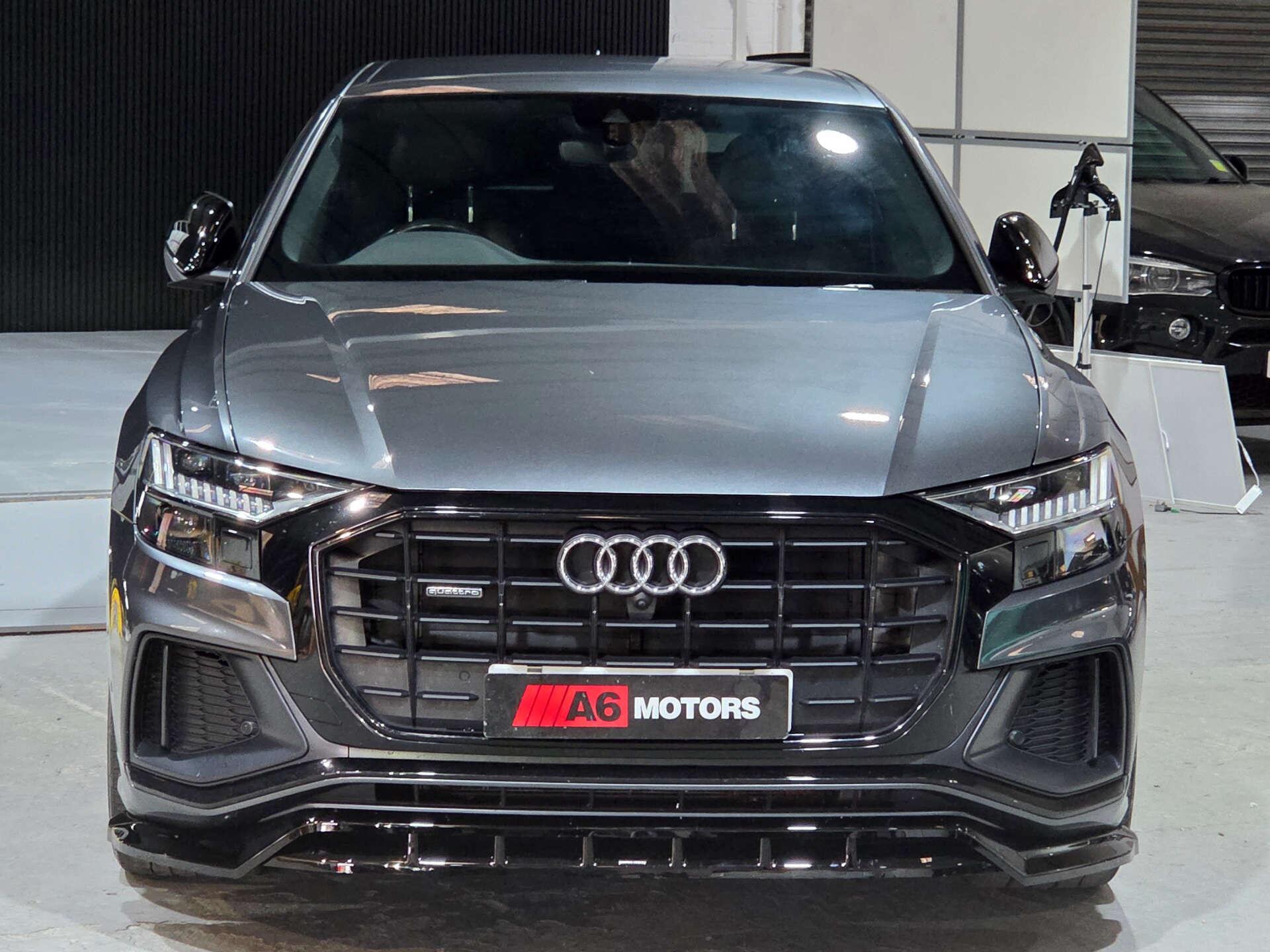 Audi Q8 view 53