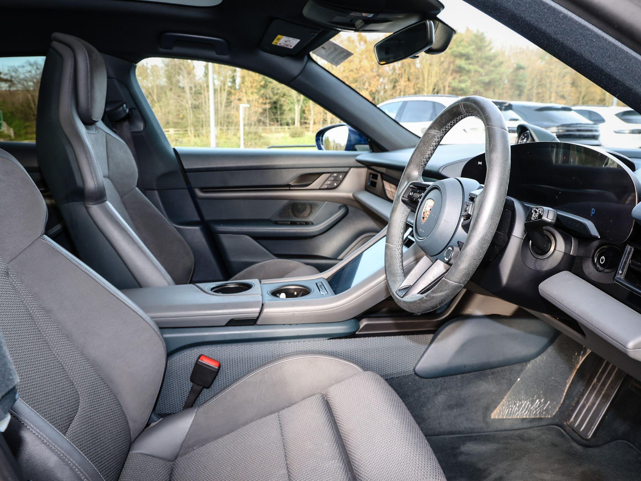 Porsche Taycan view 43