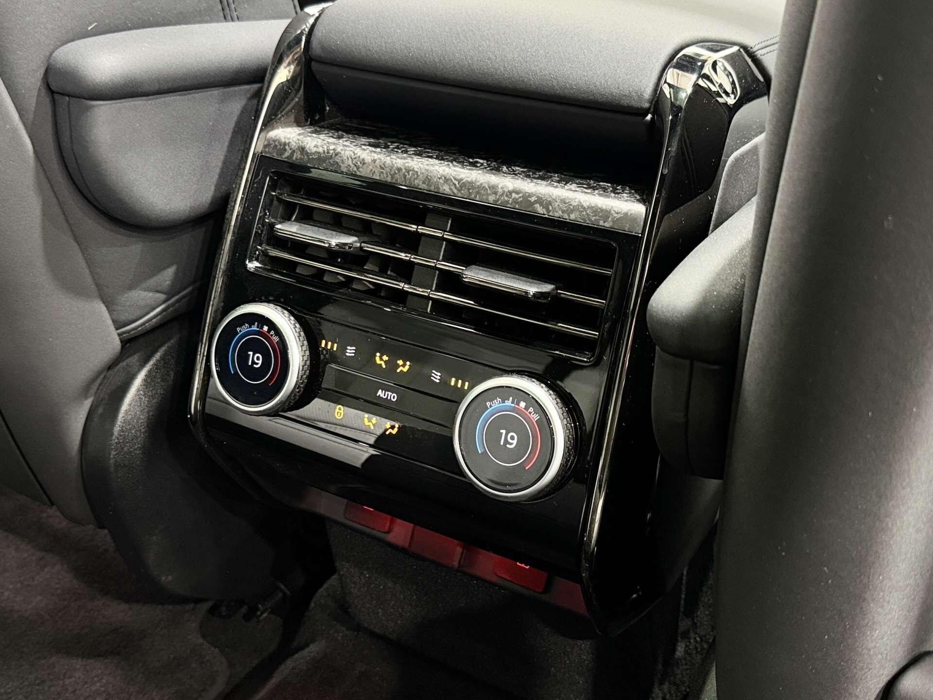 Land Rover Range Rover Sport view 55