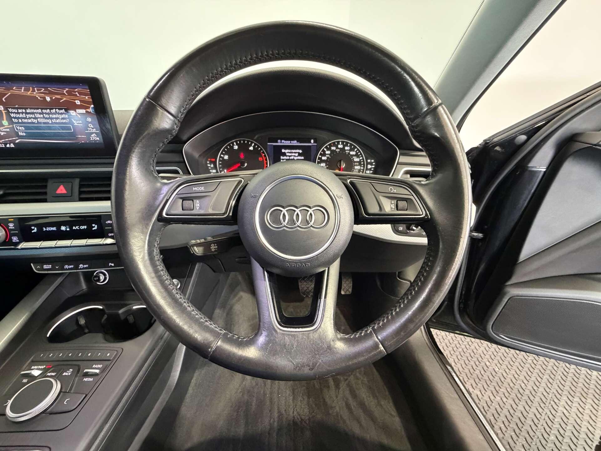 Audi A4 view 27