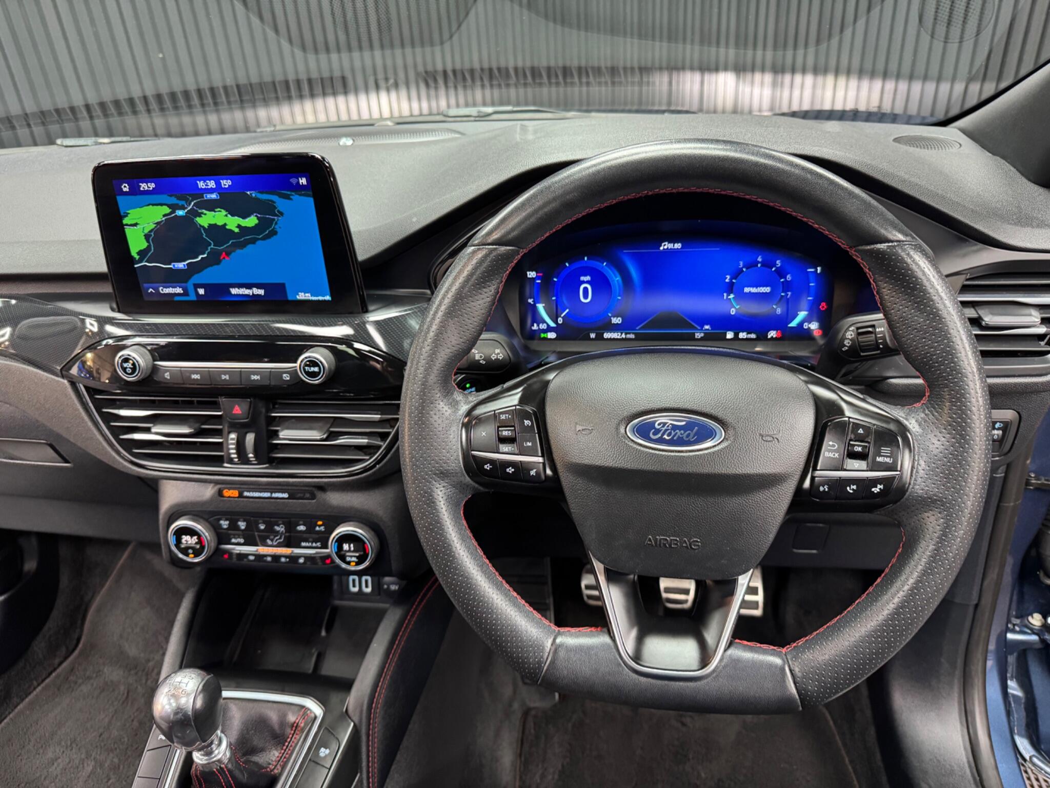 Ford Kuga view 45