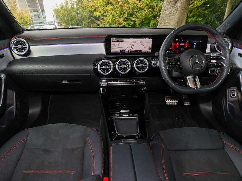 Mercedes-Benz CLA view 3