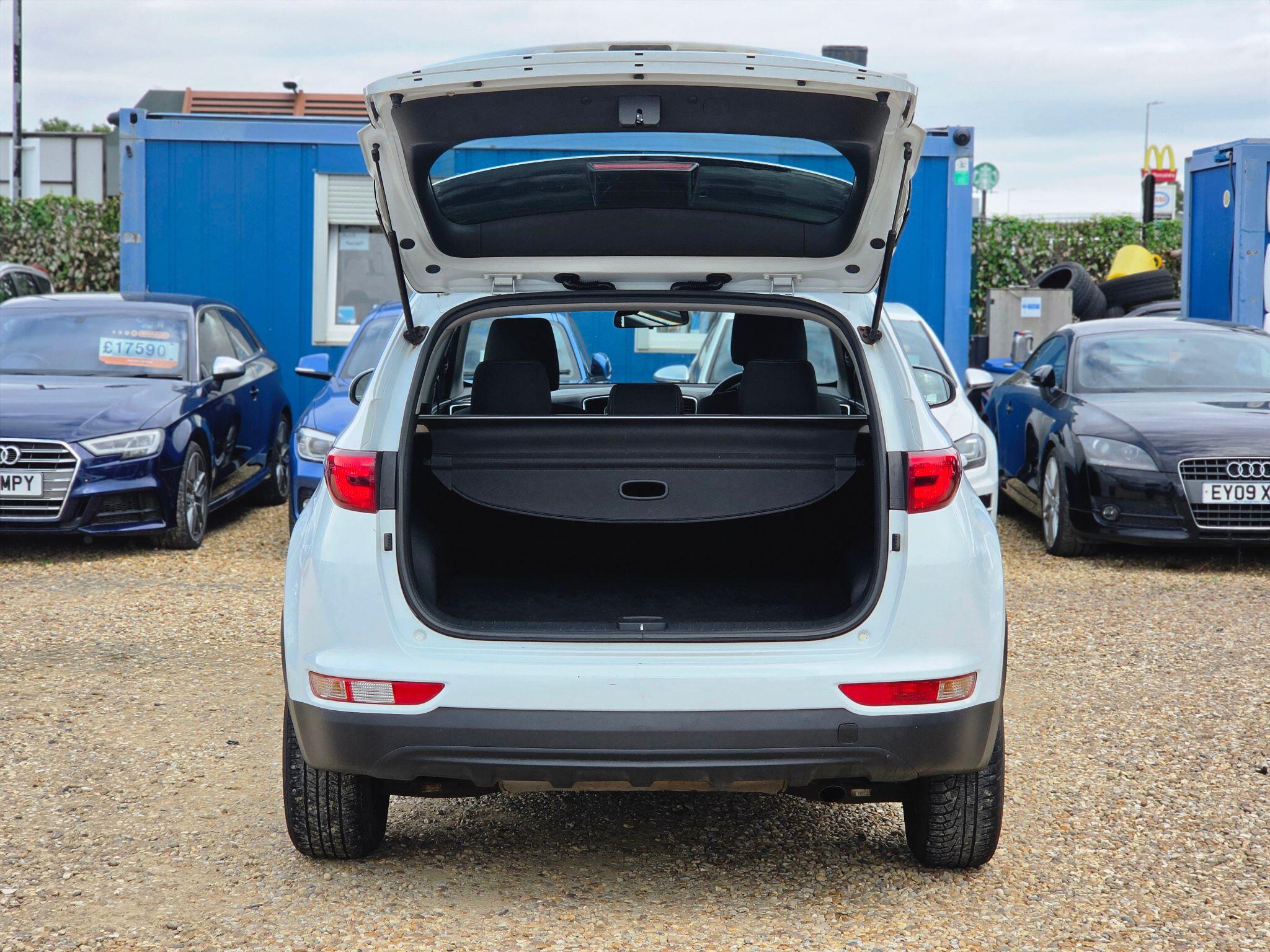 Kia Sportage view 24