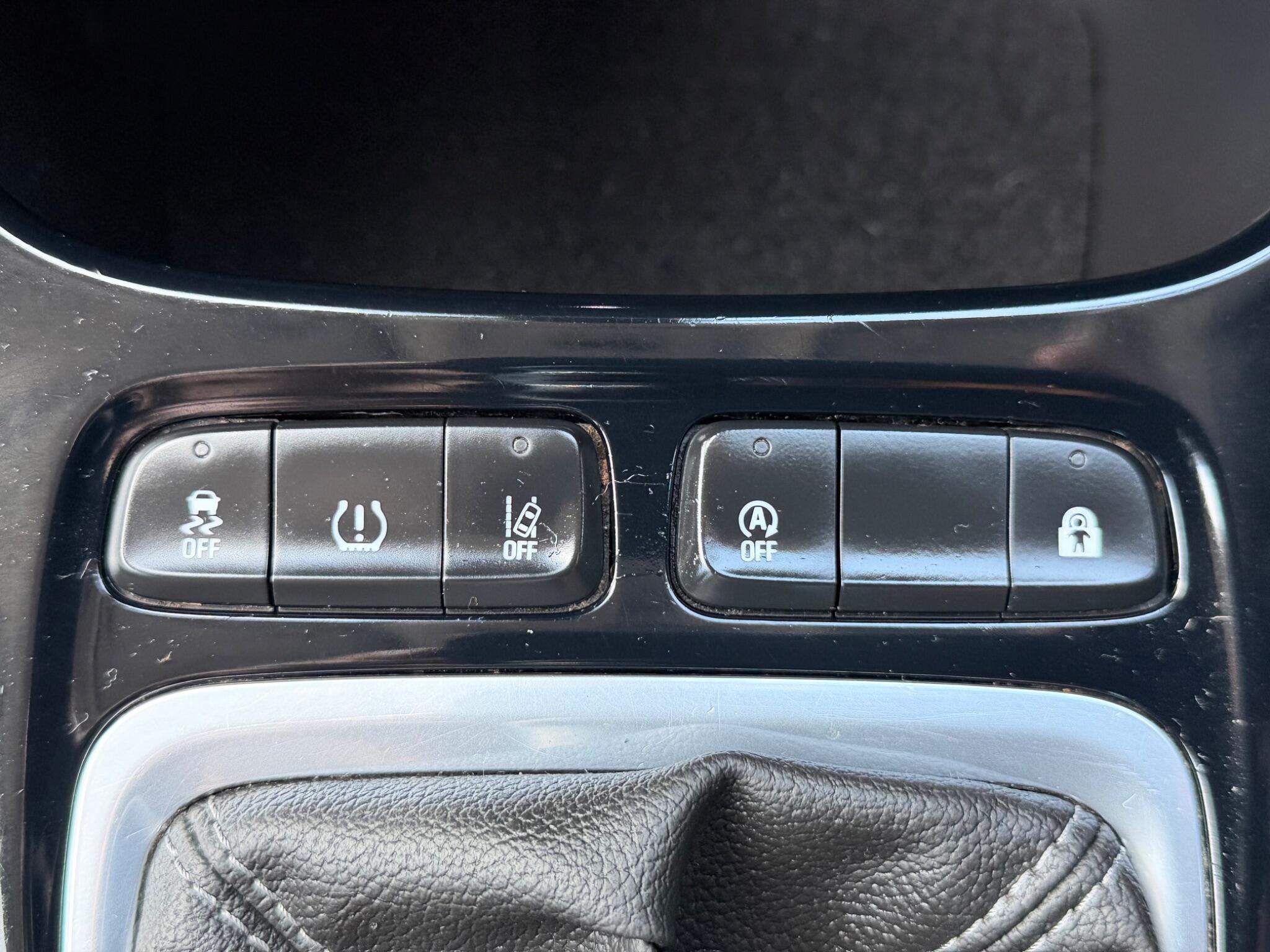 Vauxhall Crossland X view 51