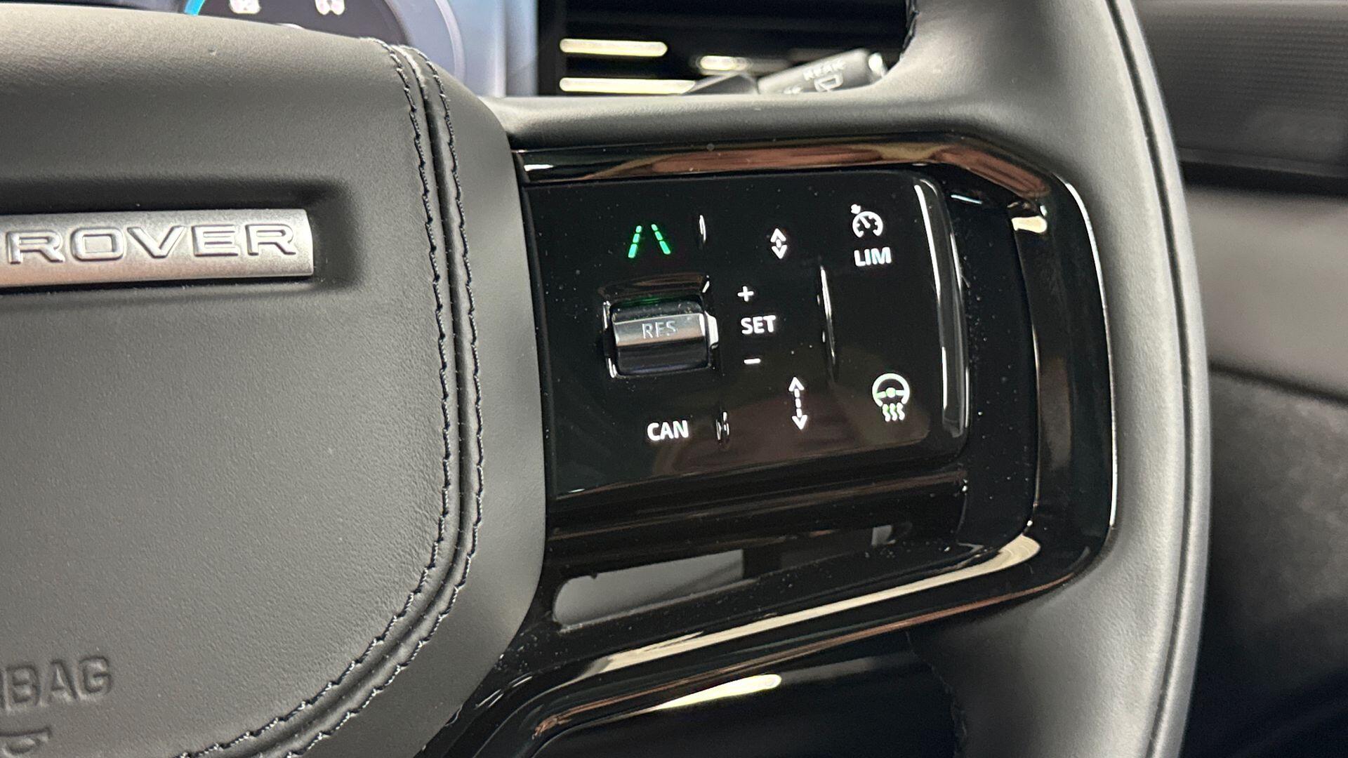 Land Rover Range Rover Sport view 26