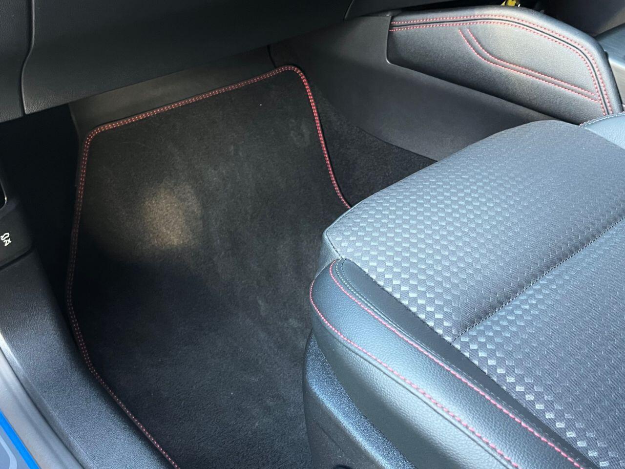 Ford Focus view 41