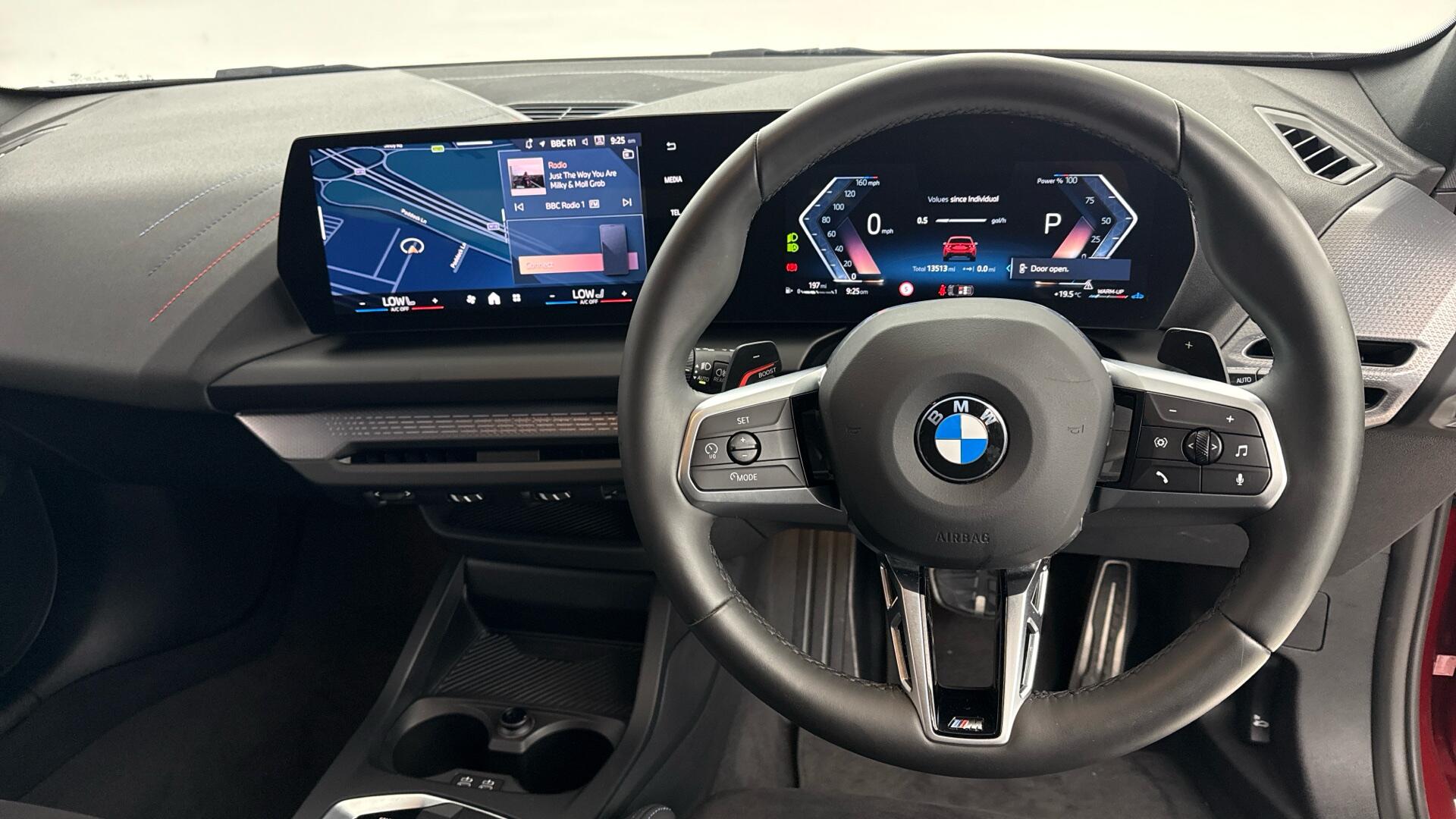 BMW 1 Series view 5