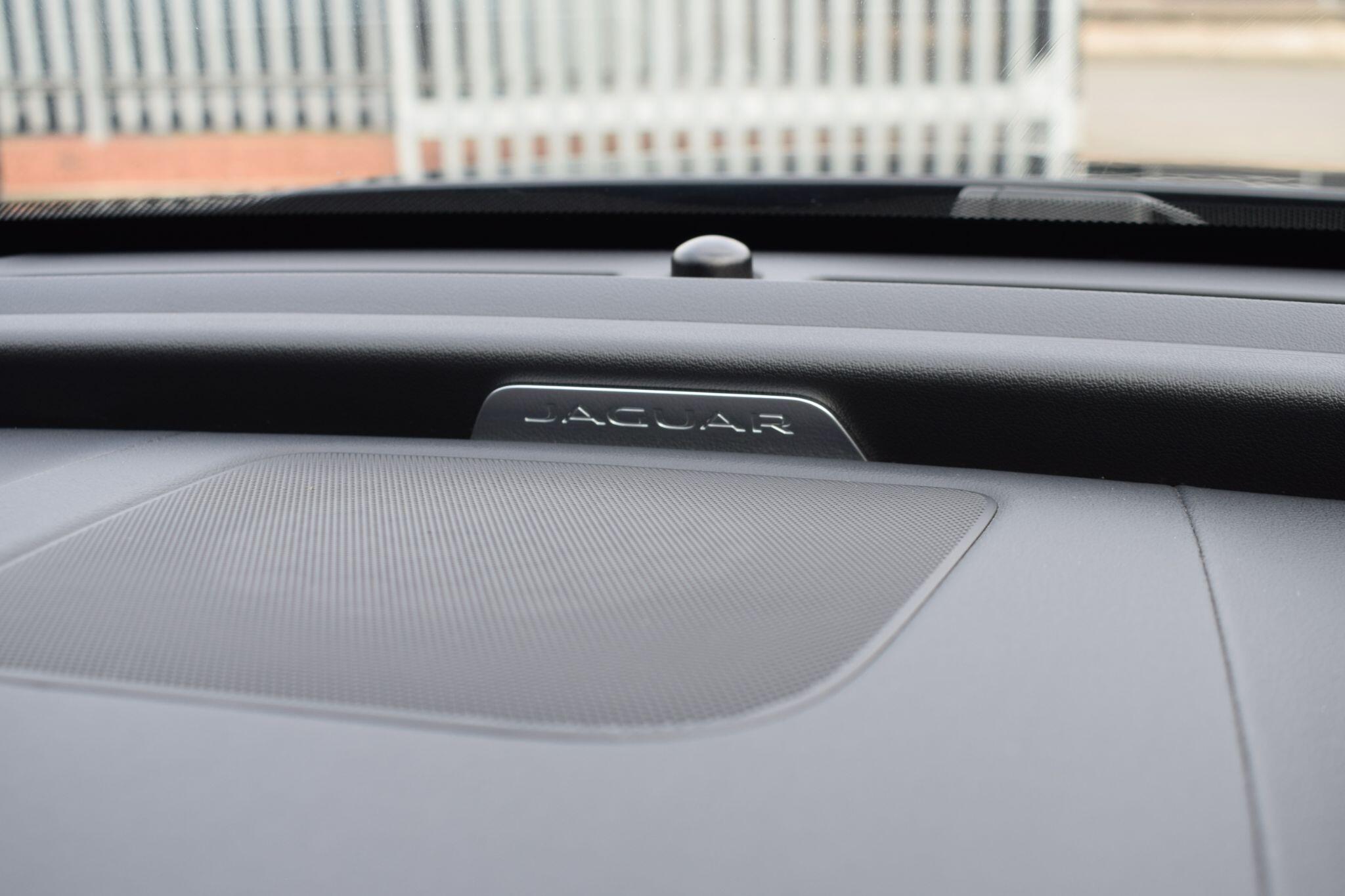 Jaguar Xe view 23