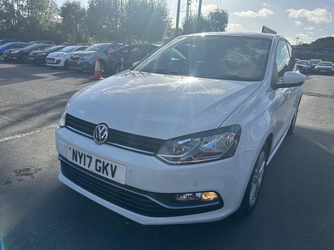 Volkswagen Polo view 10