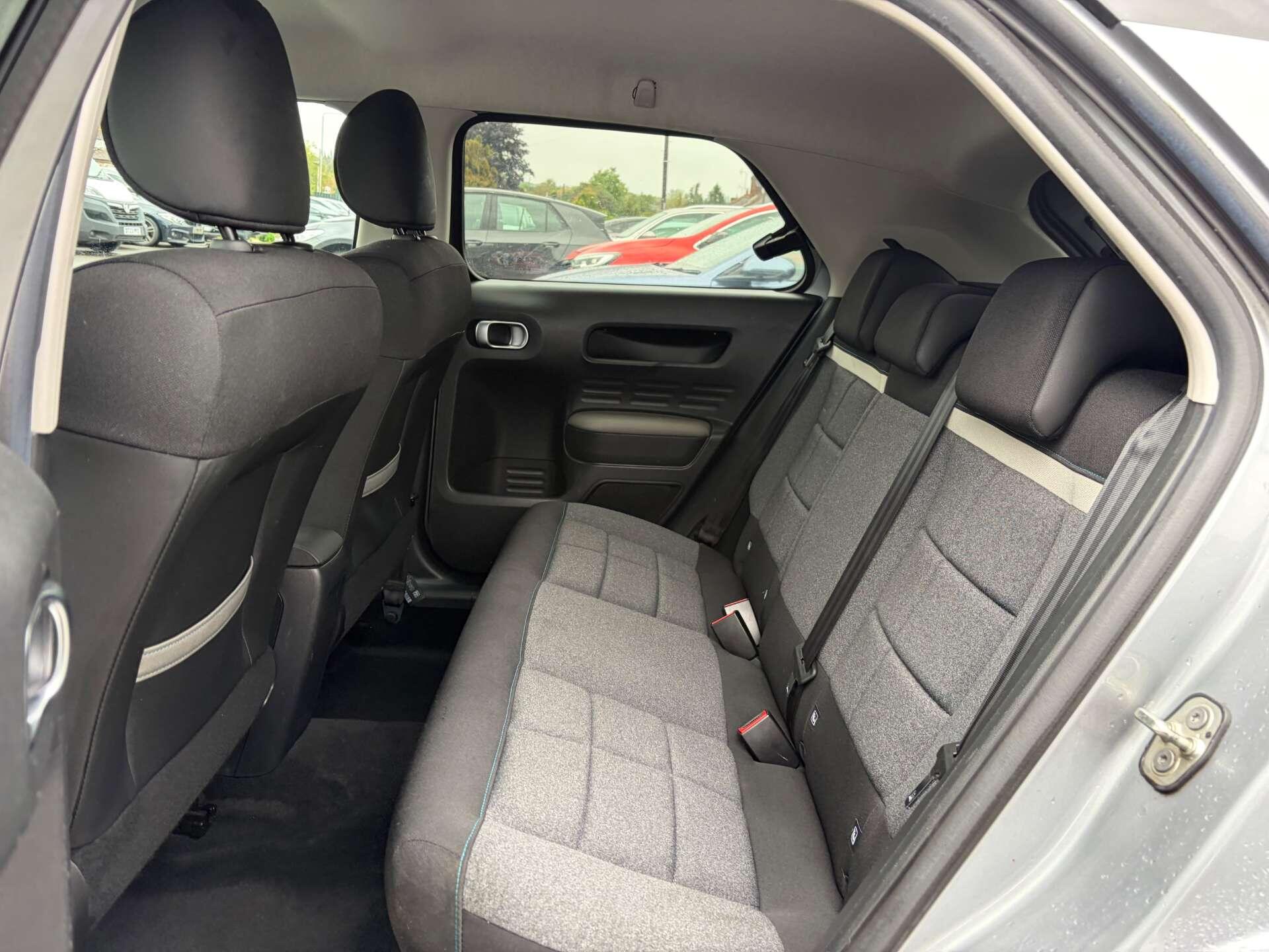 Citroen C4 Cactus view 20