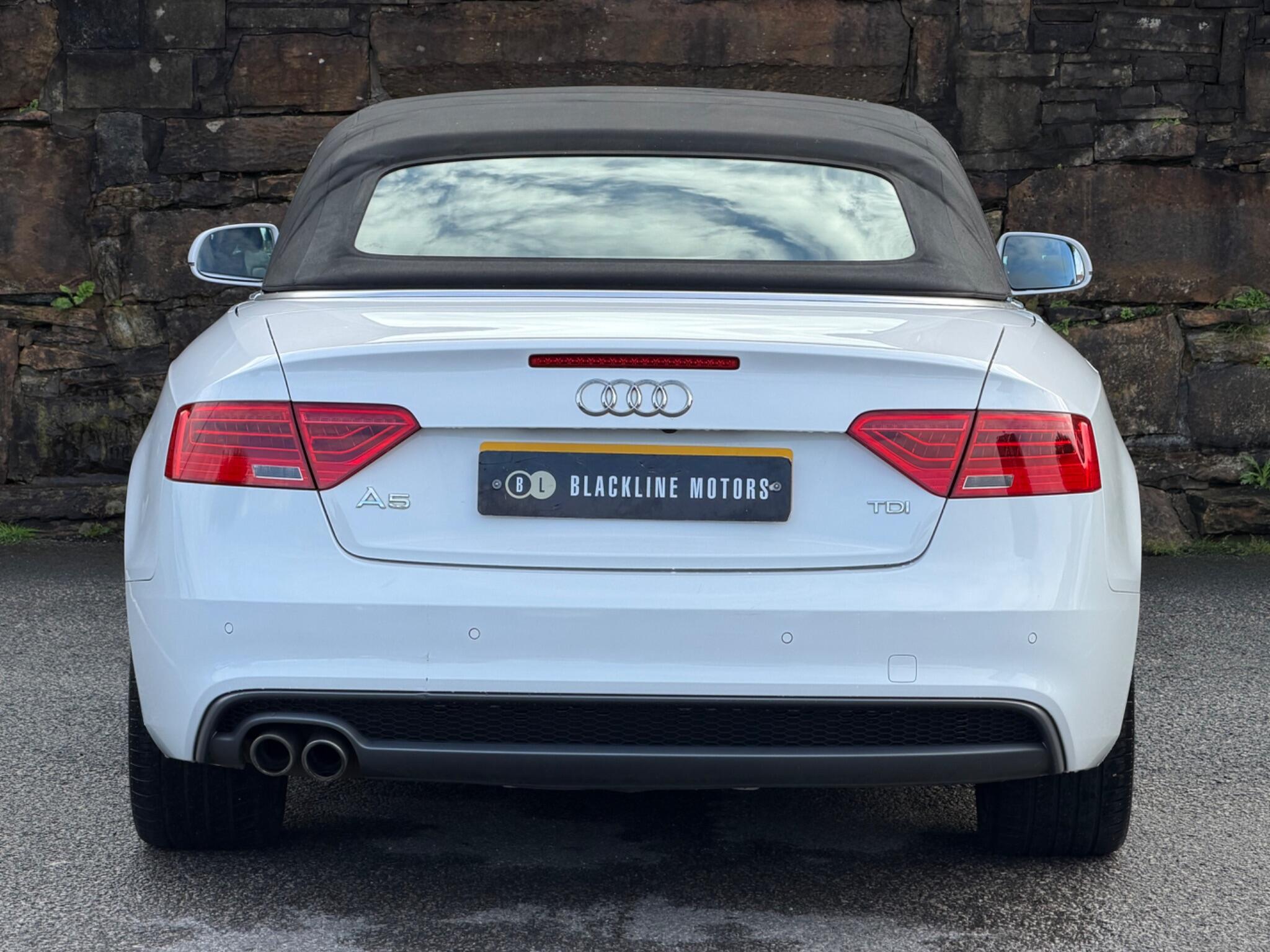 Audi A5 view 11