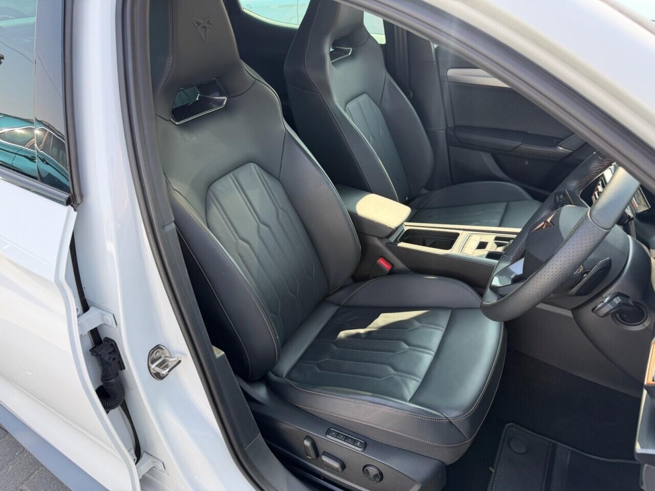 Cupra Leon view 27
