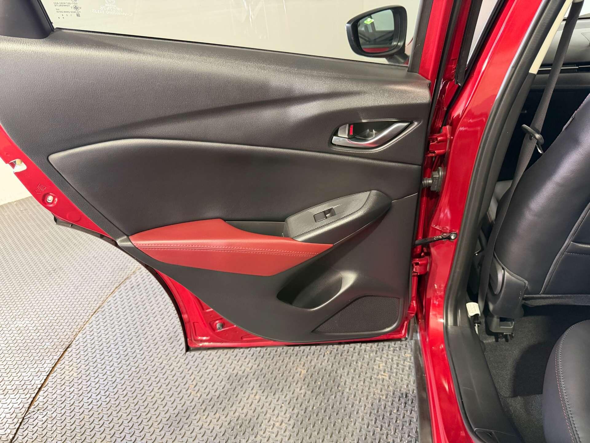 Mazda CX-3 view 51