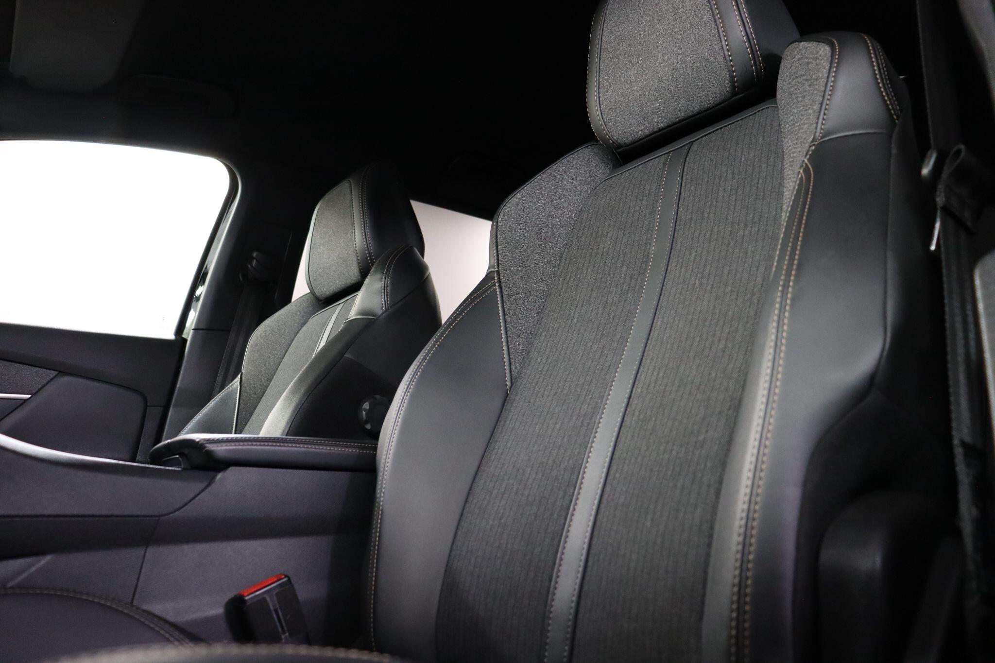 Peugeot 3008 view 35