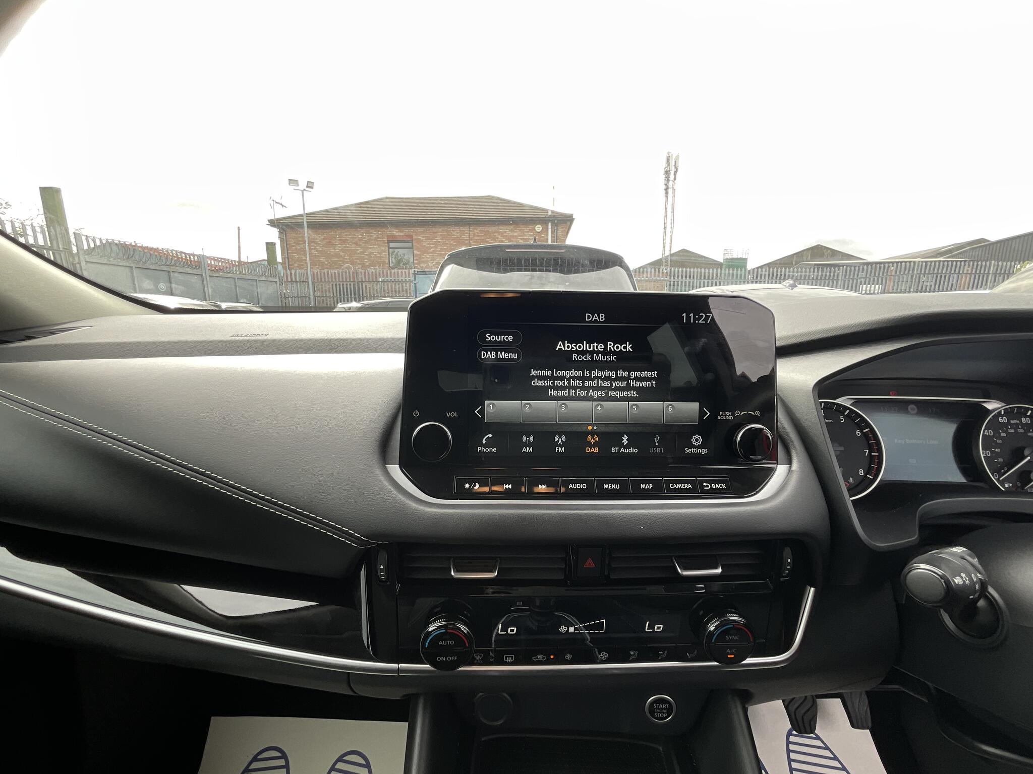 Nissan Qashqai view 25