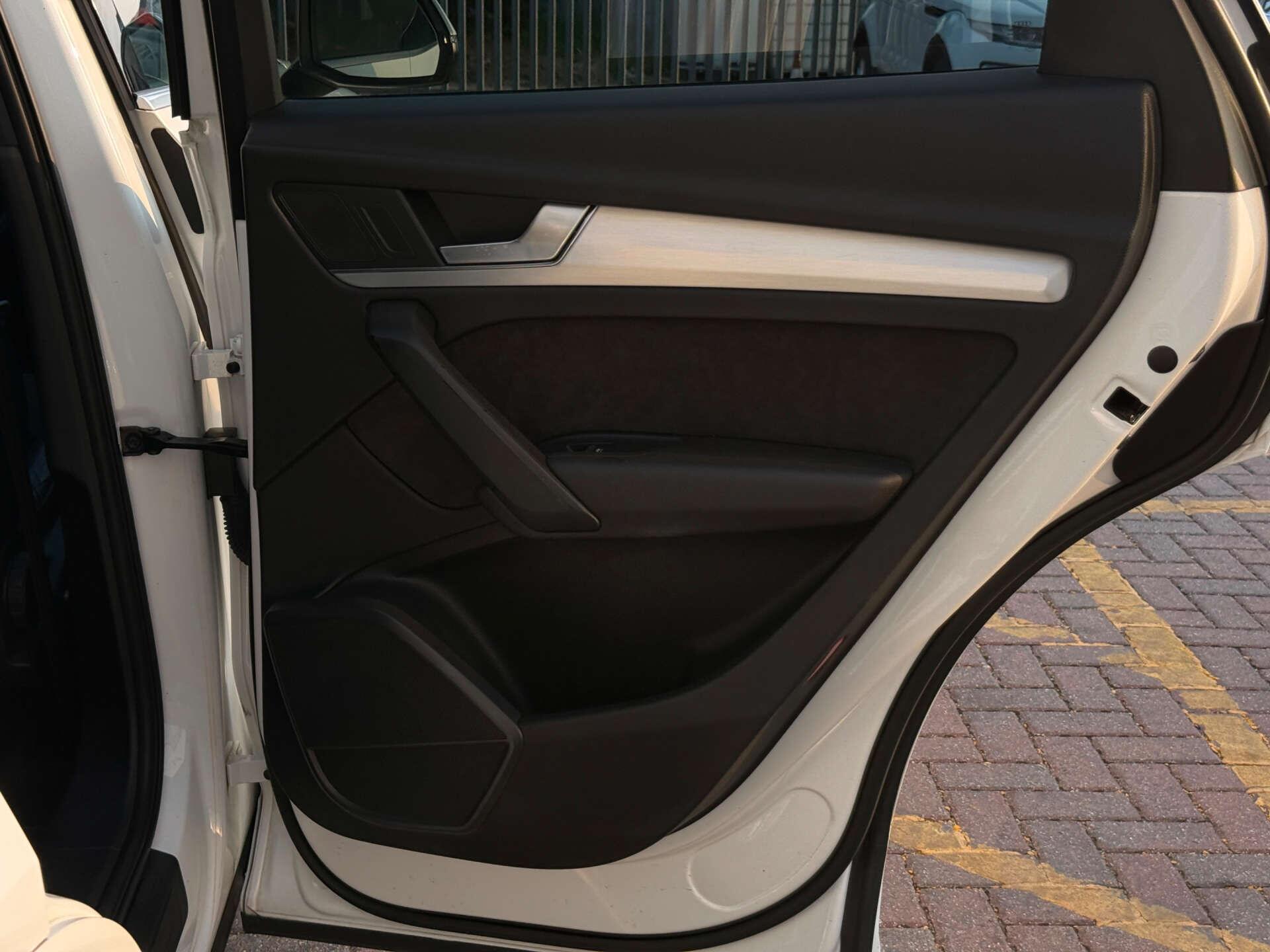 Audi Q5 view 29