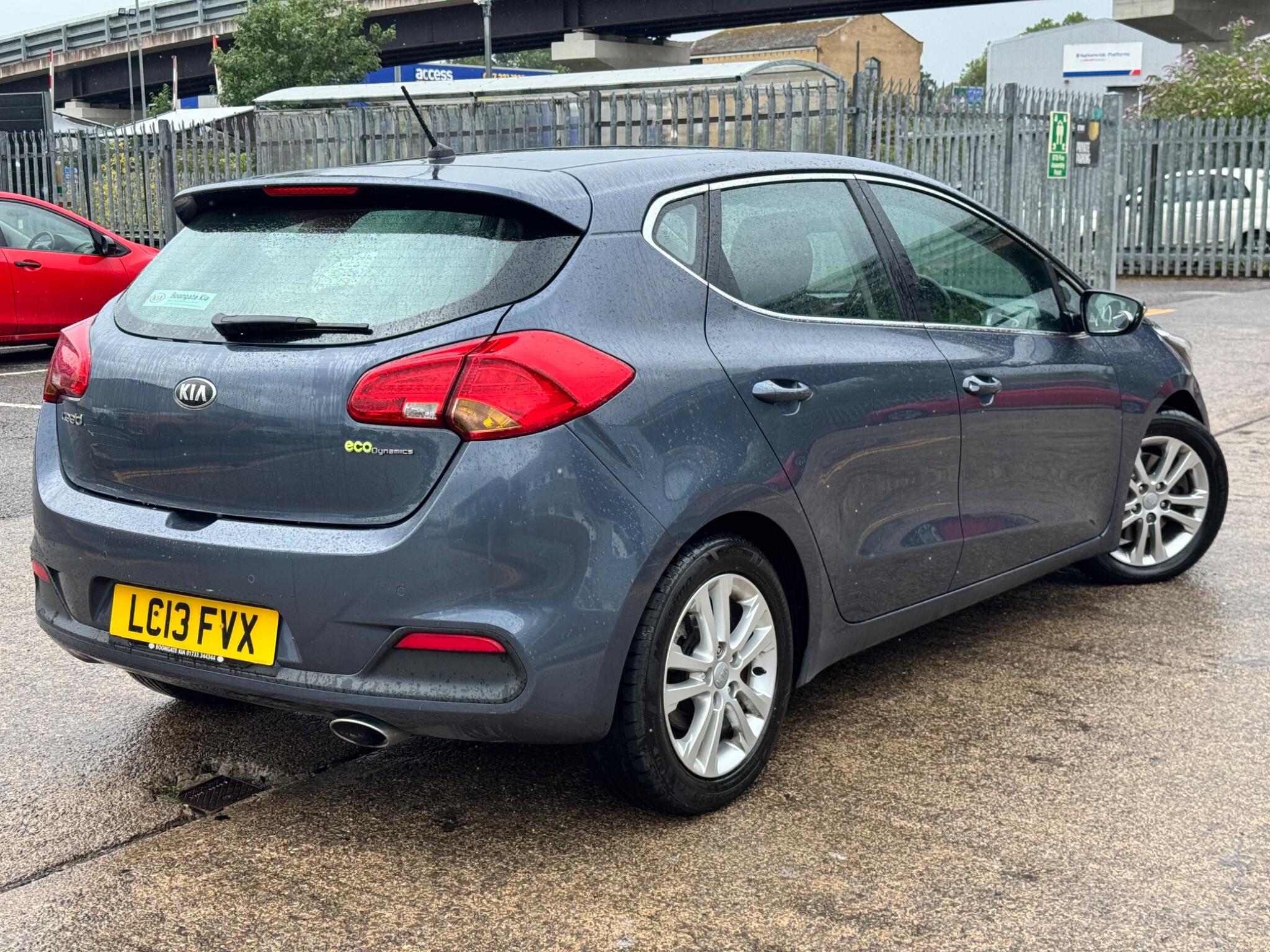 Kia Ceed view 18