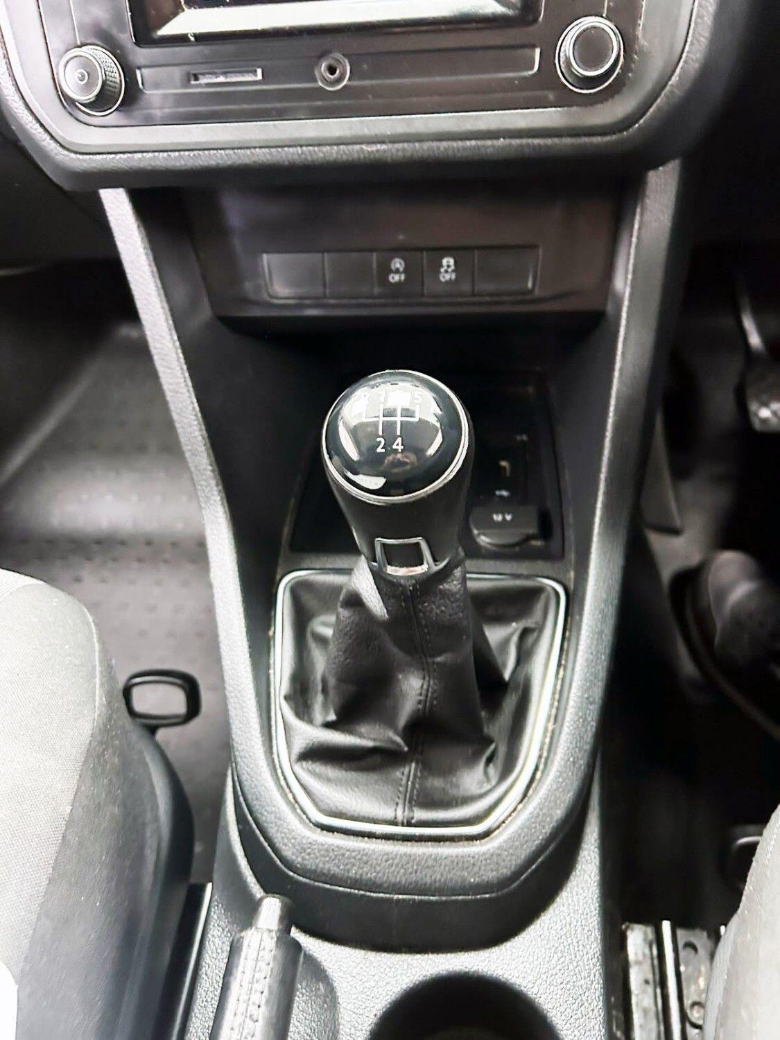 Volkswagen Caddy view 17
