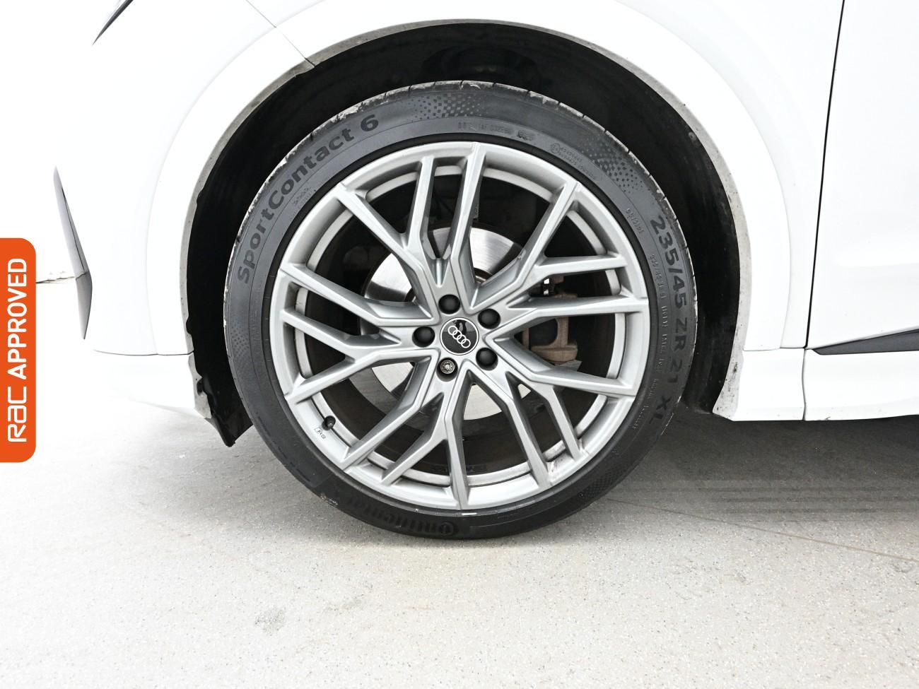 Audi Q4 E-Tron view 16