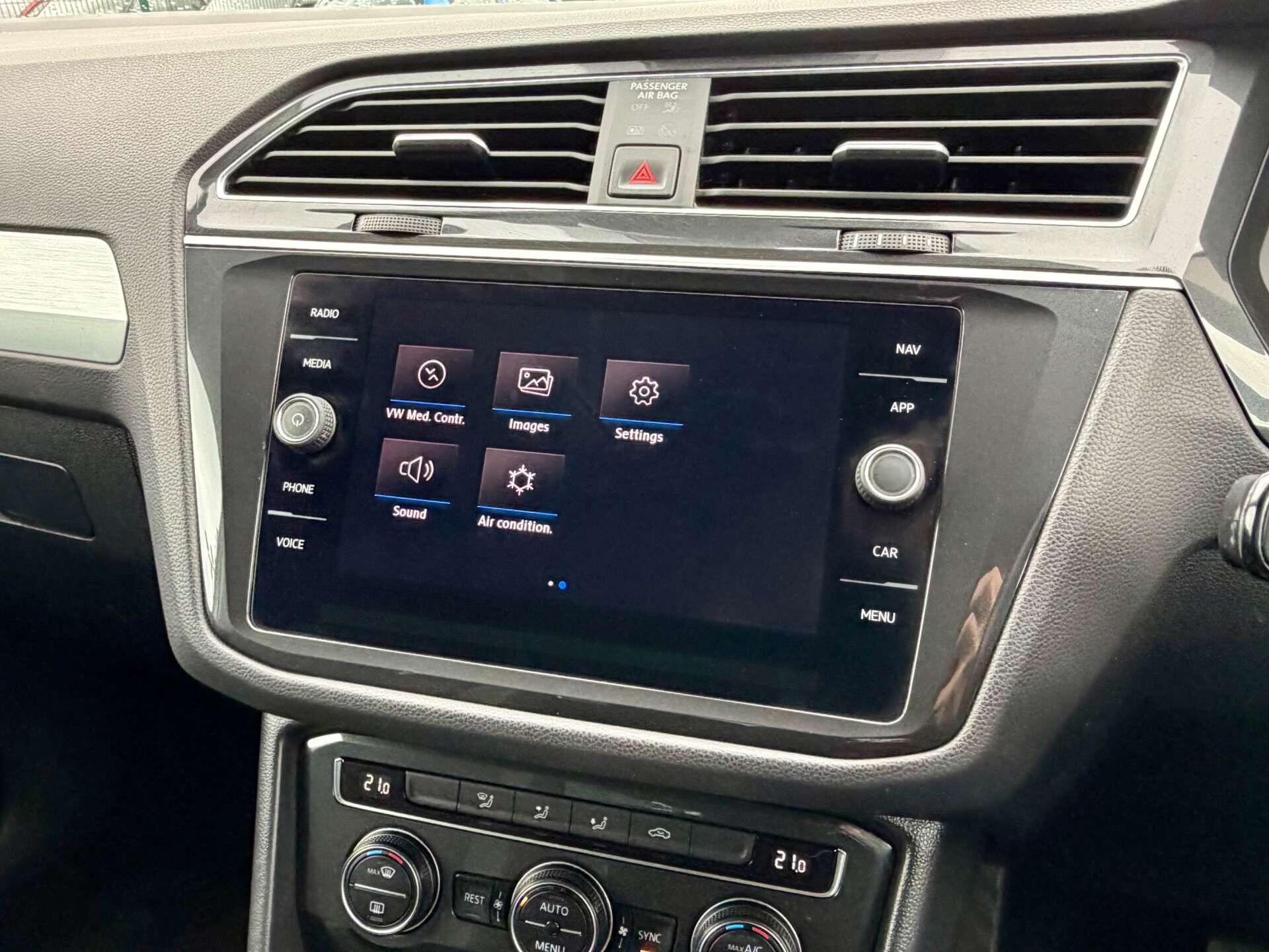 Volkswagen Tiguan view 49