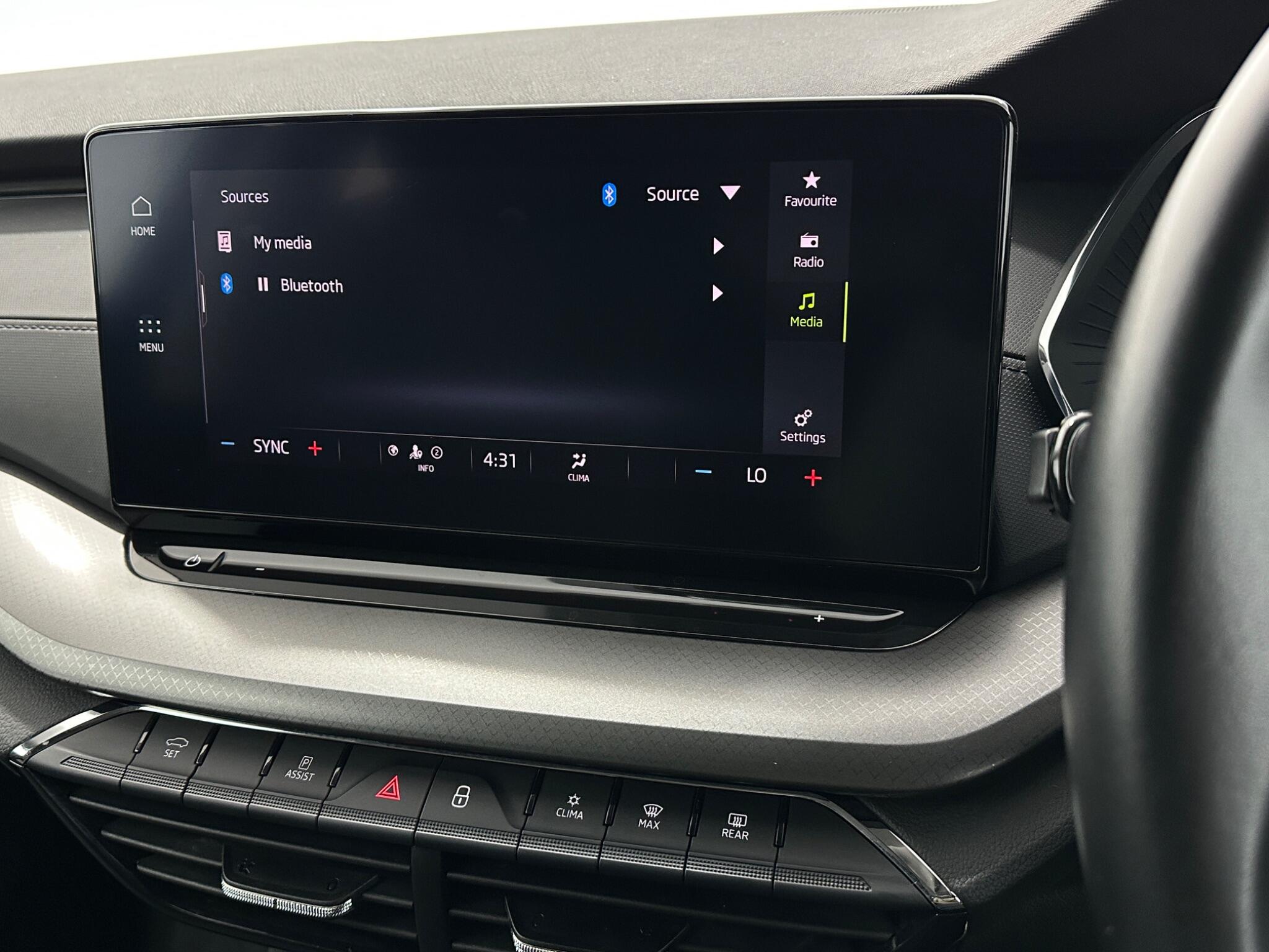 Skoda Octavia view 25