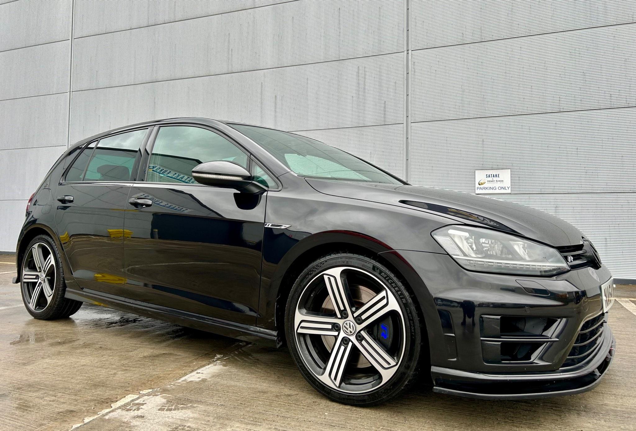 Volkswagen Golf view 5