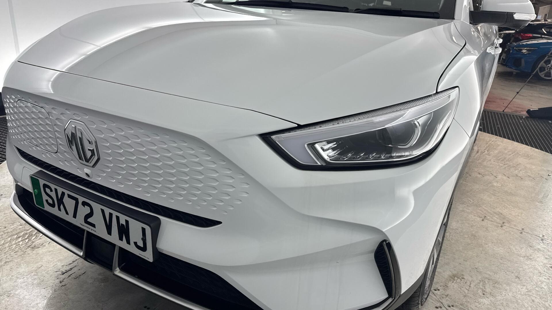 MG MG ZS view 23