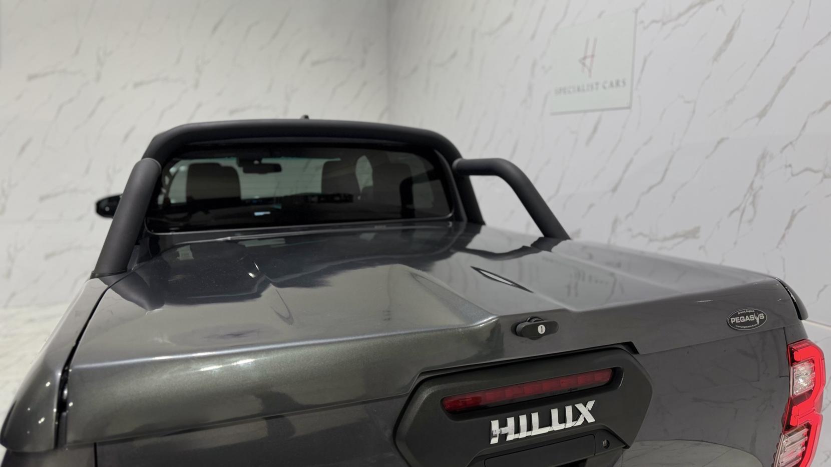 Toyota Hilux view 52