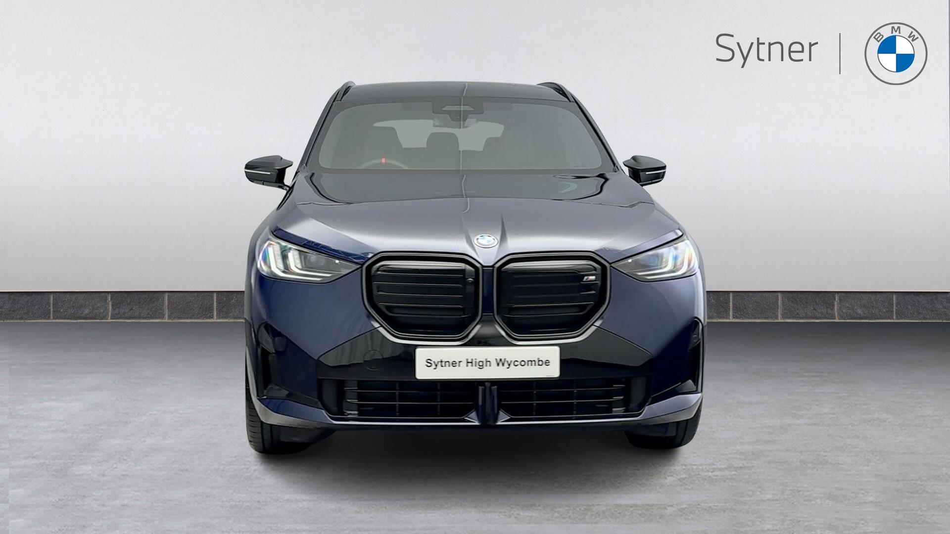 BMW X3 view 16