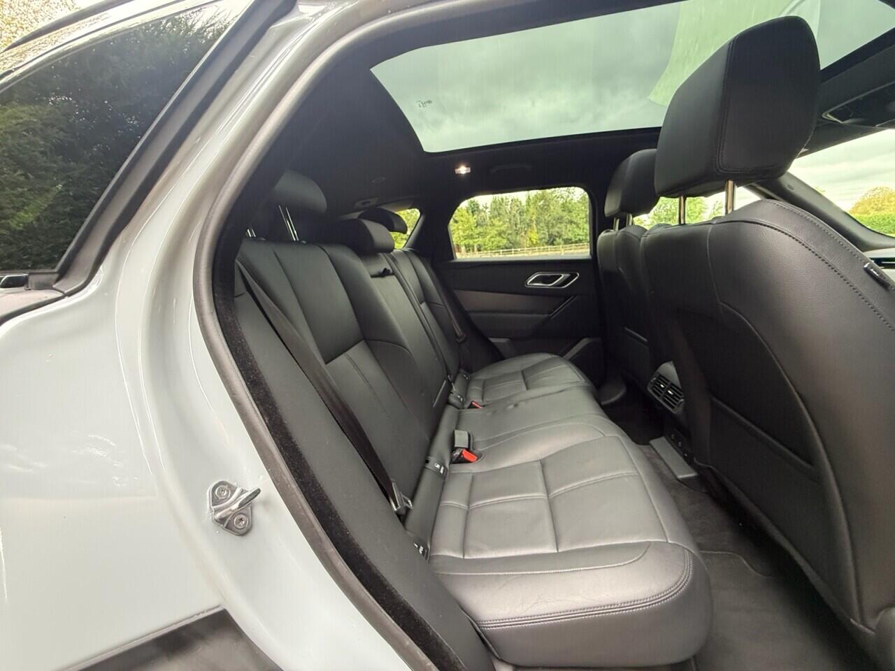 Land Rover Range Rover Velar view 19